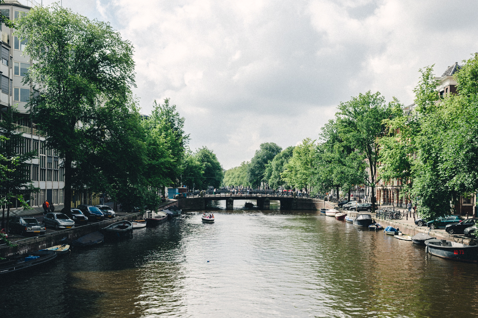 Rejoignez la page Facebook de Un+Un Photographie http://www.facebook.com/UnPlusUnPhotographie