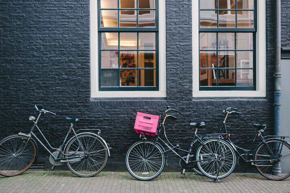 Rejoignez la page Facebook de Un+Un Photographie http://www.facebook.com/UnPlusUnPhotographie