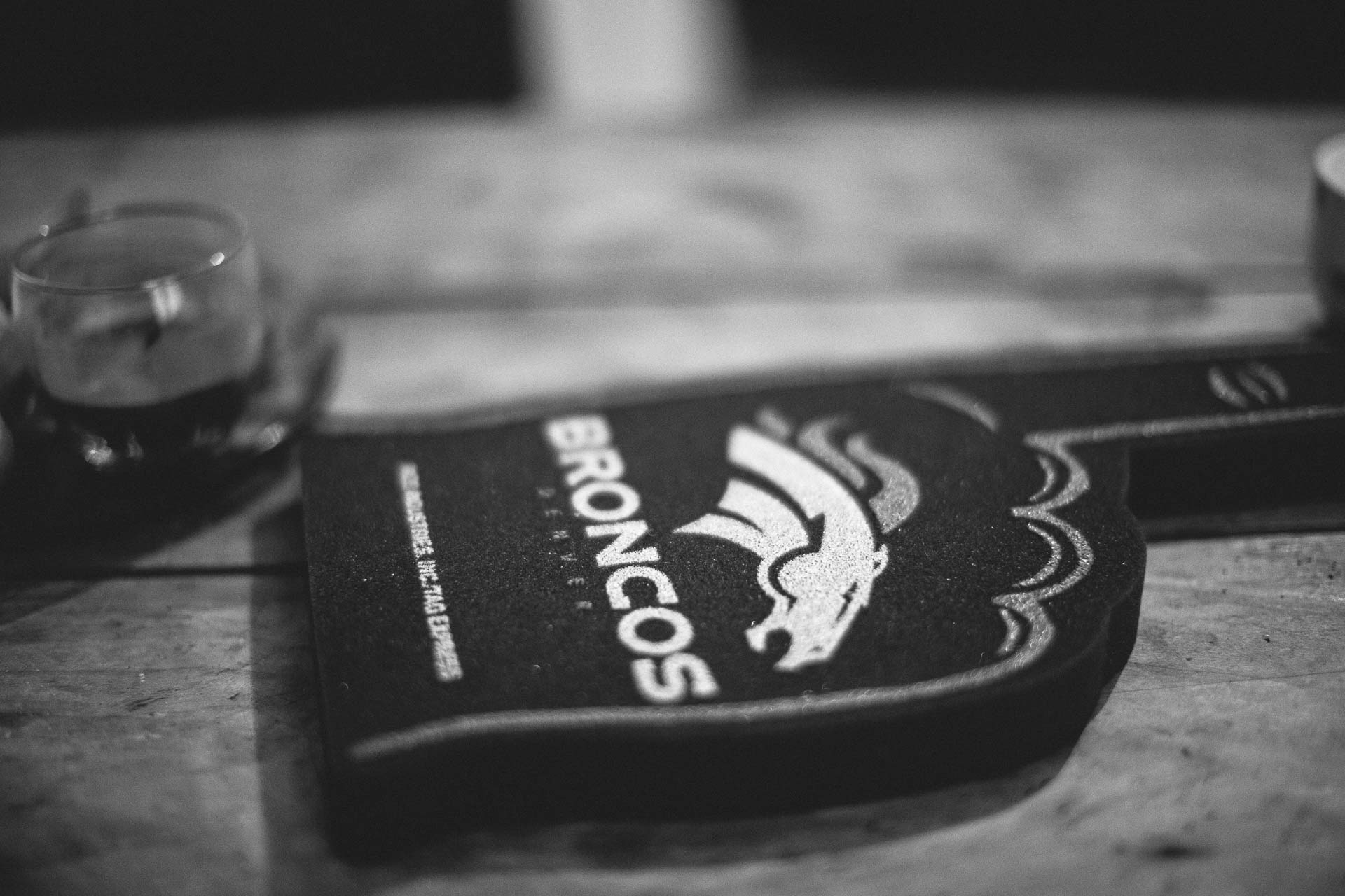 Intimate Engagement Session in Paris by Jean-Laurent Gaudy Photography