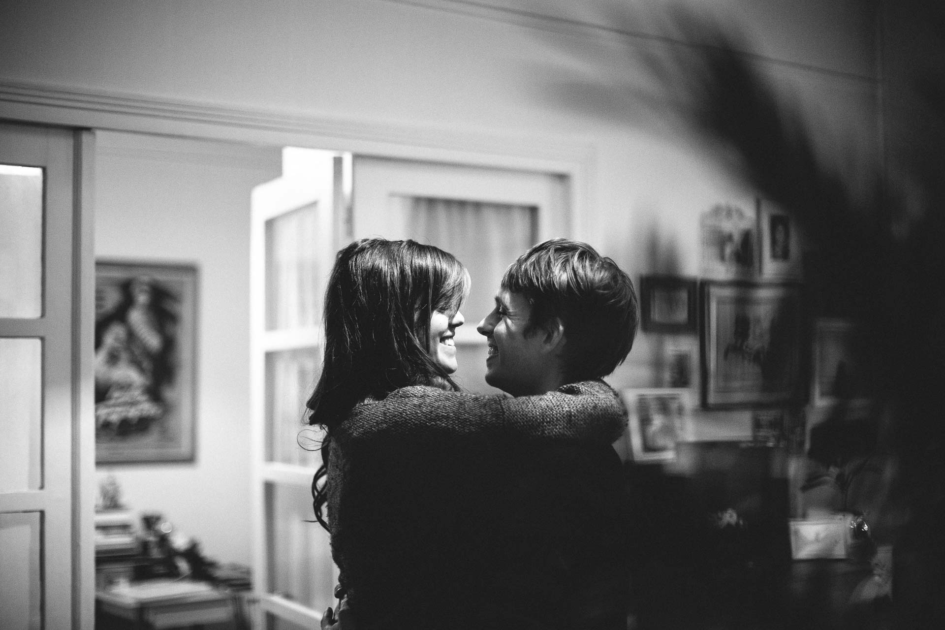 Intimate Engagement Session in Paris by Jean-Laurent Gaudy Photography