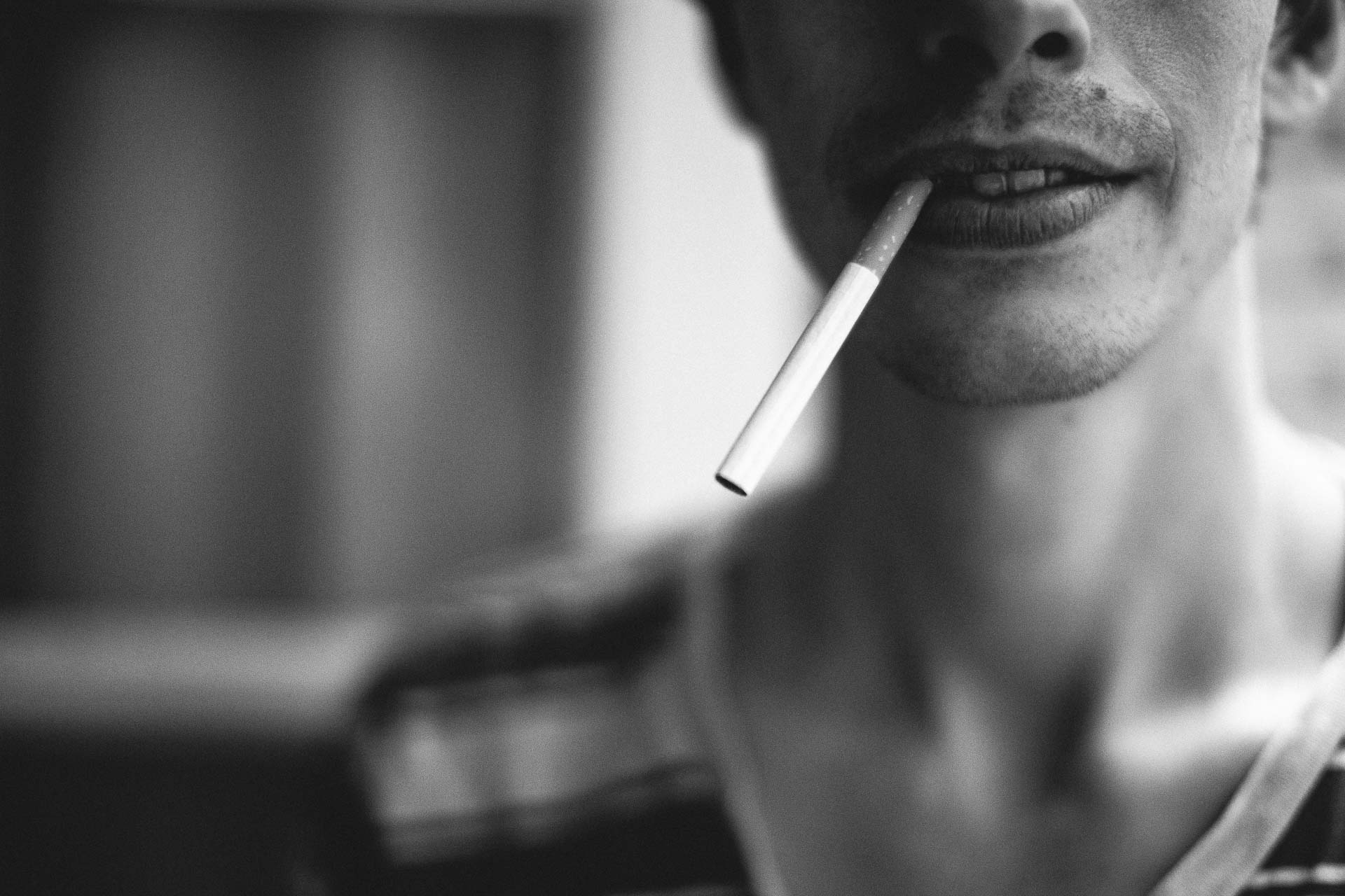 Intimate Engagement Session in Paris by Jean-Laurent Gaudy Photography