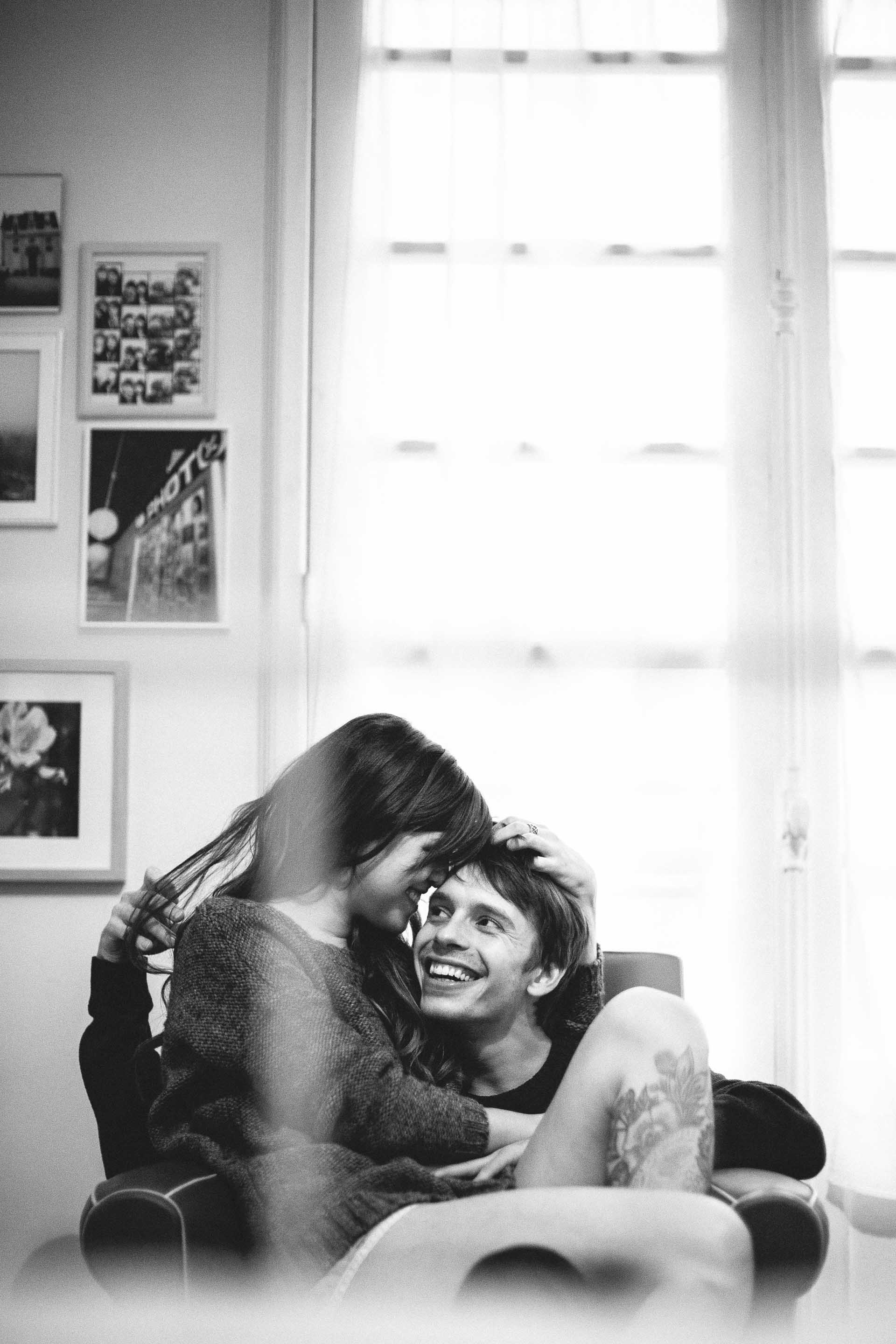 Intimate Engagement Session in Paris by Jean-Laurent Gaudy Photography