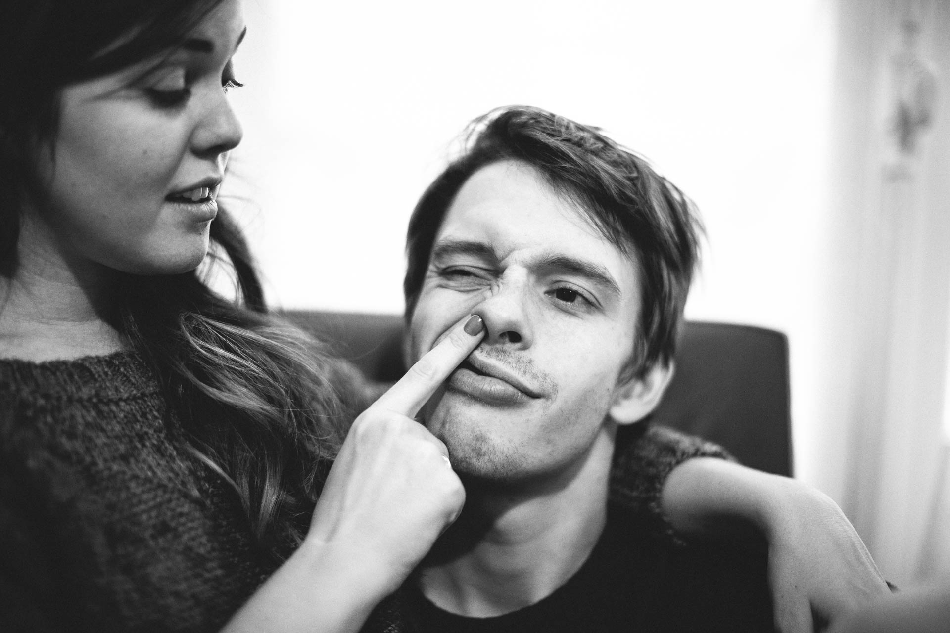 Intimate Engagement Session in Paris by Jean-Laurent Gaudy Photography