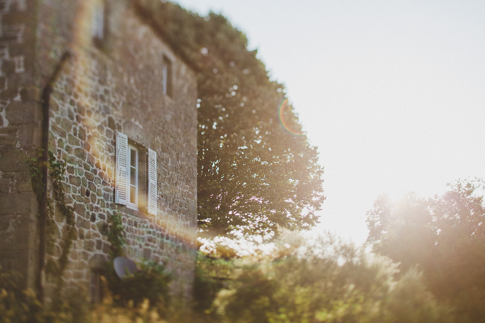 Jessica_Robert_Intimate_DestinationWedding_France_JeanLaurentGaudy_002