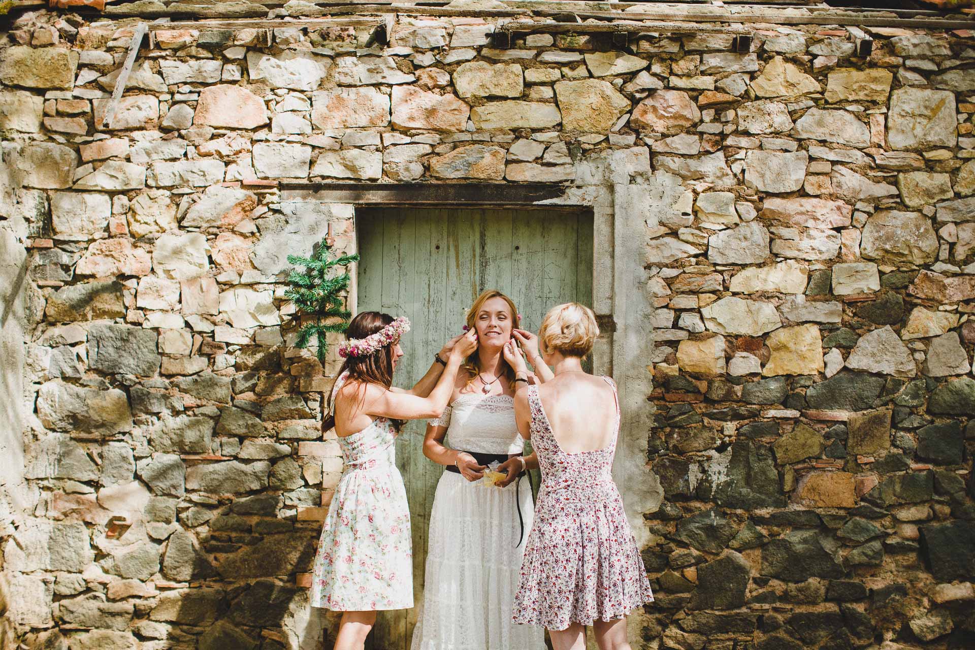 Lea & David Americana Folk Wedding France by Jean-Laurent Gaudy Photography-12