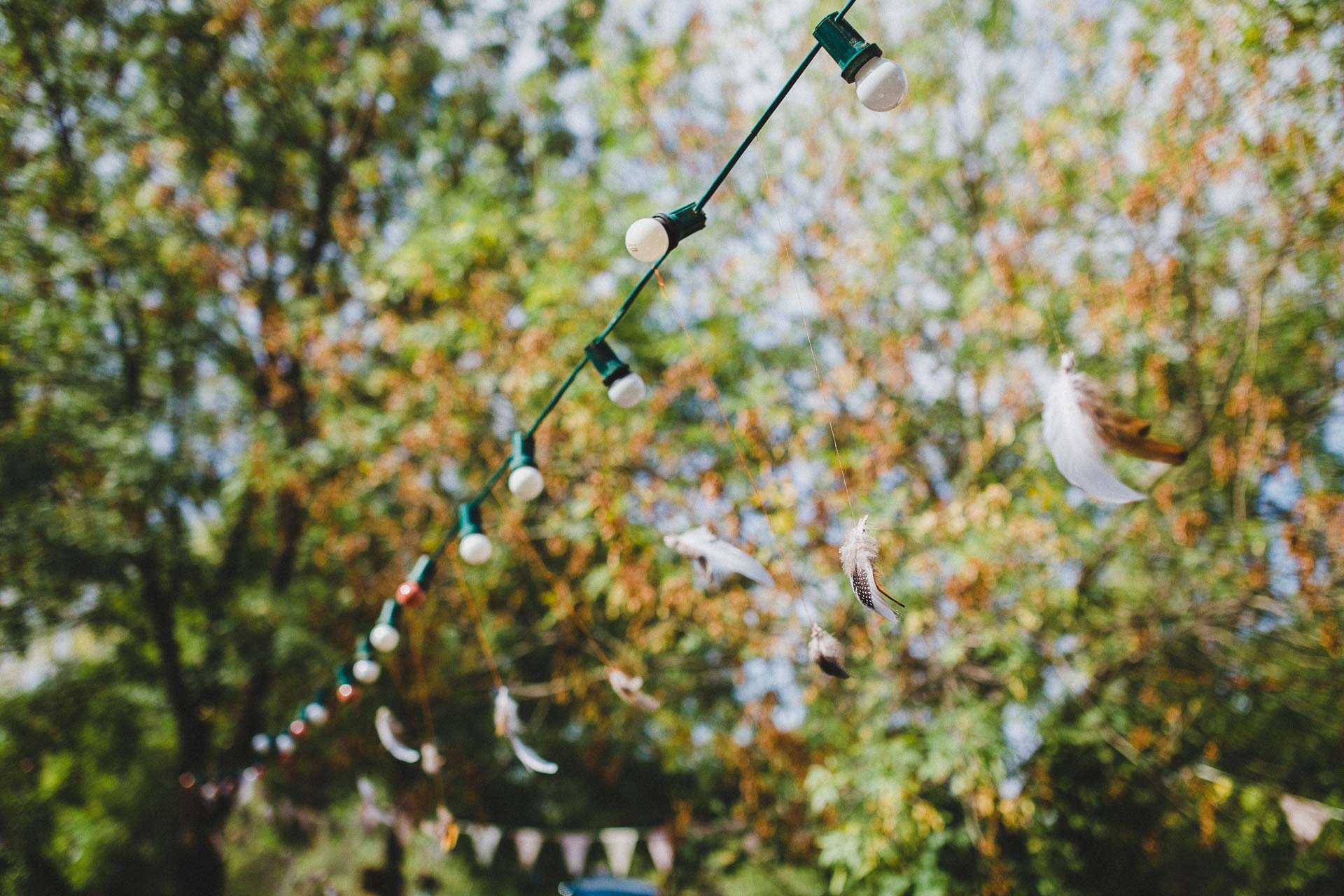 Lea & David Americana Folk Wedding France by Jean-Laurent Gaudy Photography