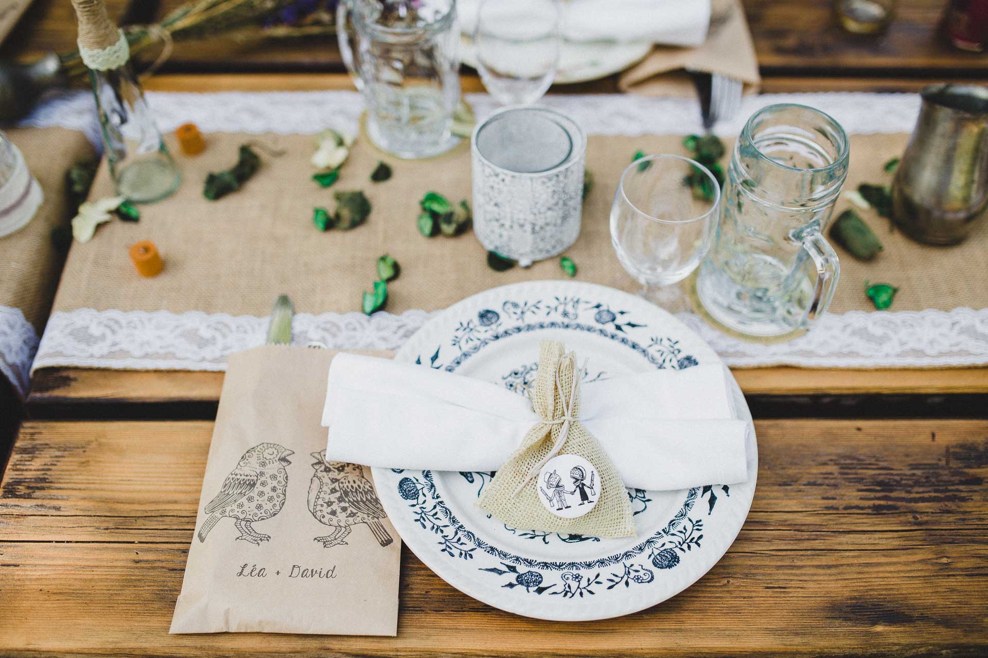 Lea & David Americana Folk Wedding France by Jean-Laurent Gaudy Photography