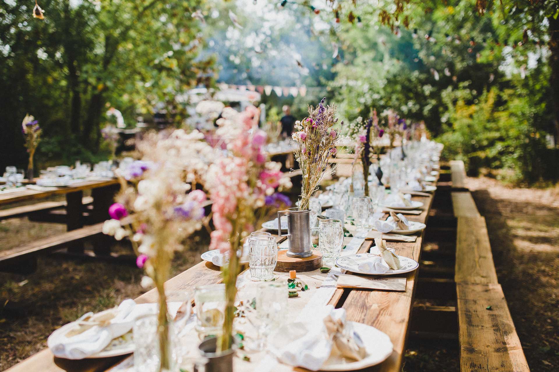 Lea & David Americana Folk Wedding France by Jean-Laurent Gaudy Photography