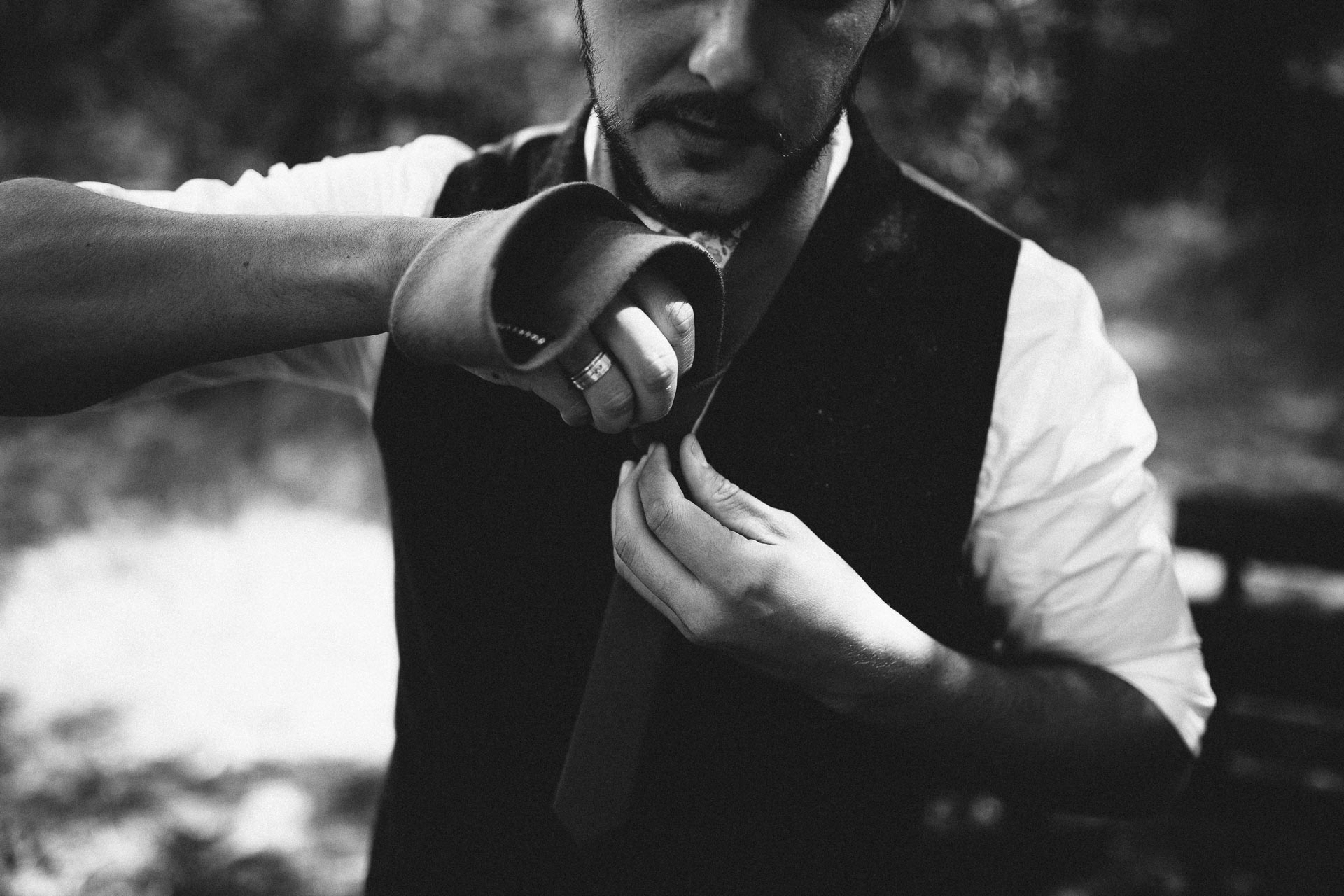 Lea & David Americana Folk Wedding France by Jean-Laurent Gaudy Photography