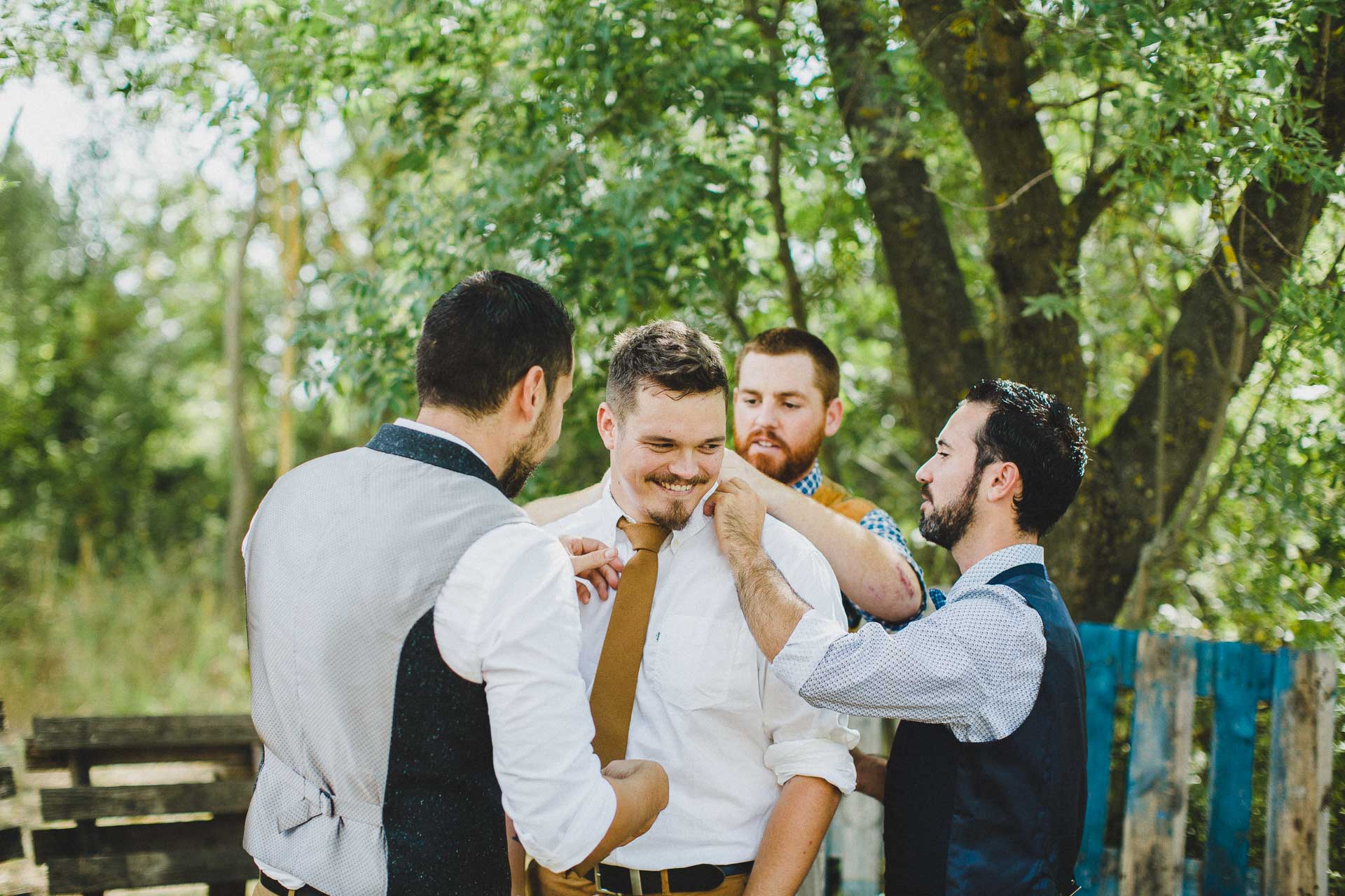 Lea & David Americana Folk Wedding France by Jean-Laurent Gaudy Photography