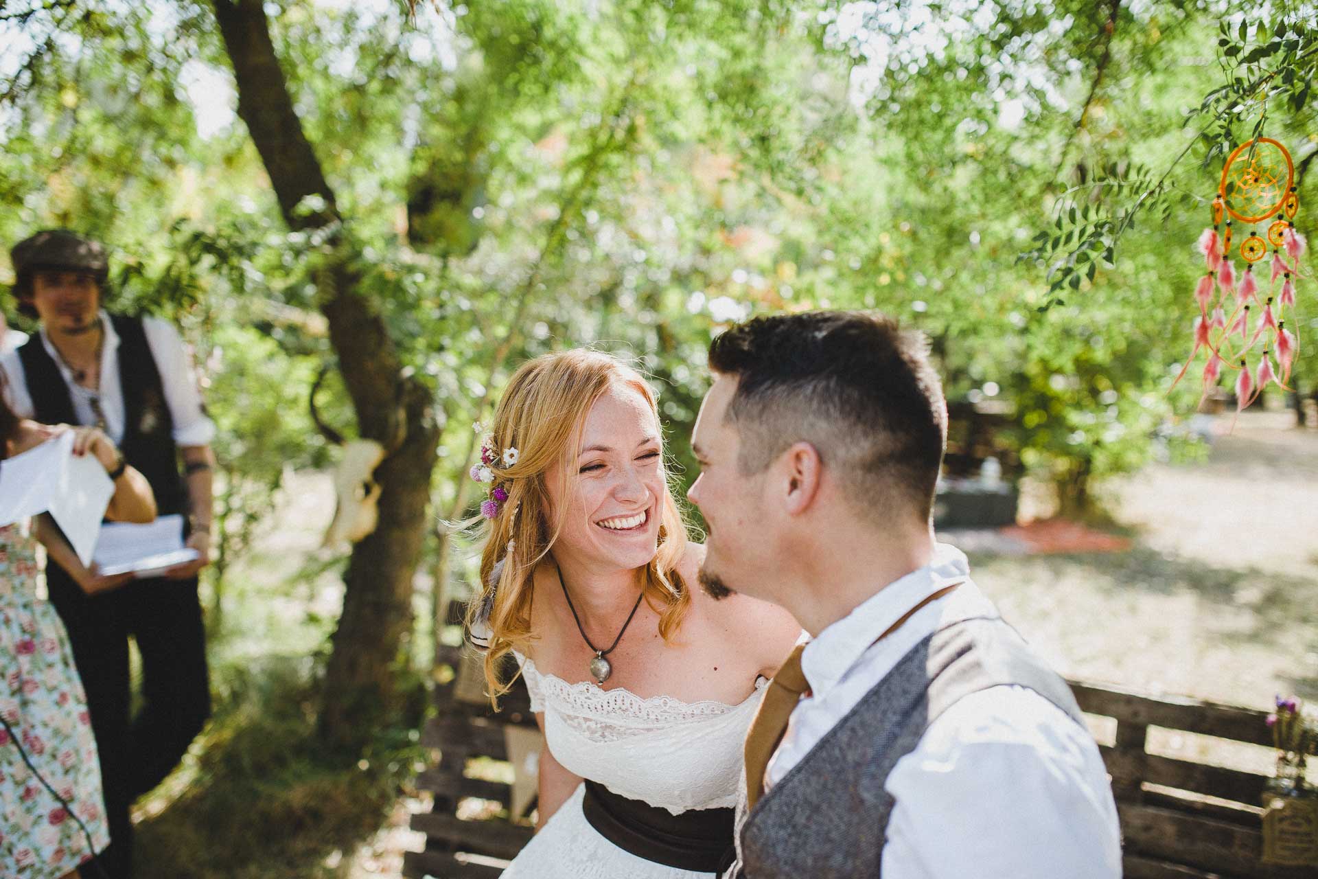 Lea & David Americana Folk Wedding France by Jean-Laurent Gaudy Photography