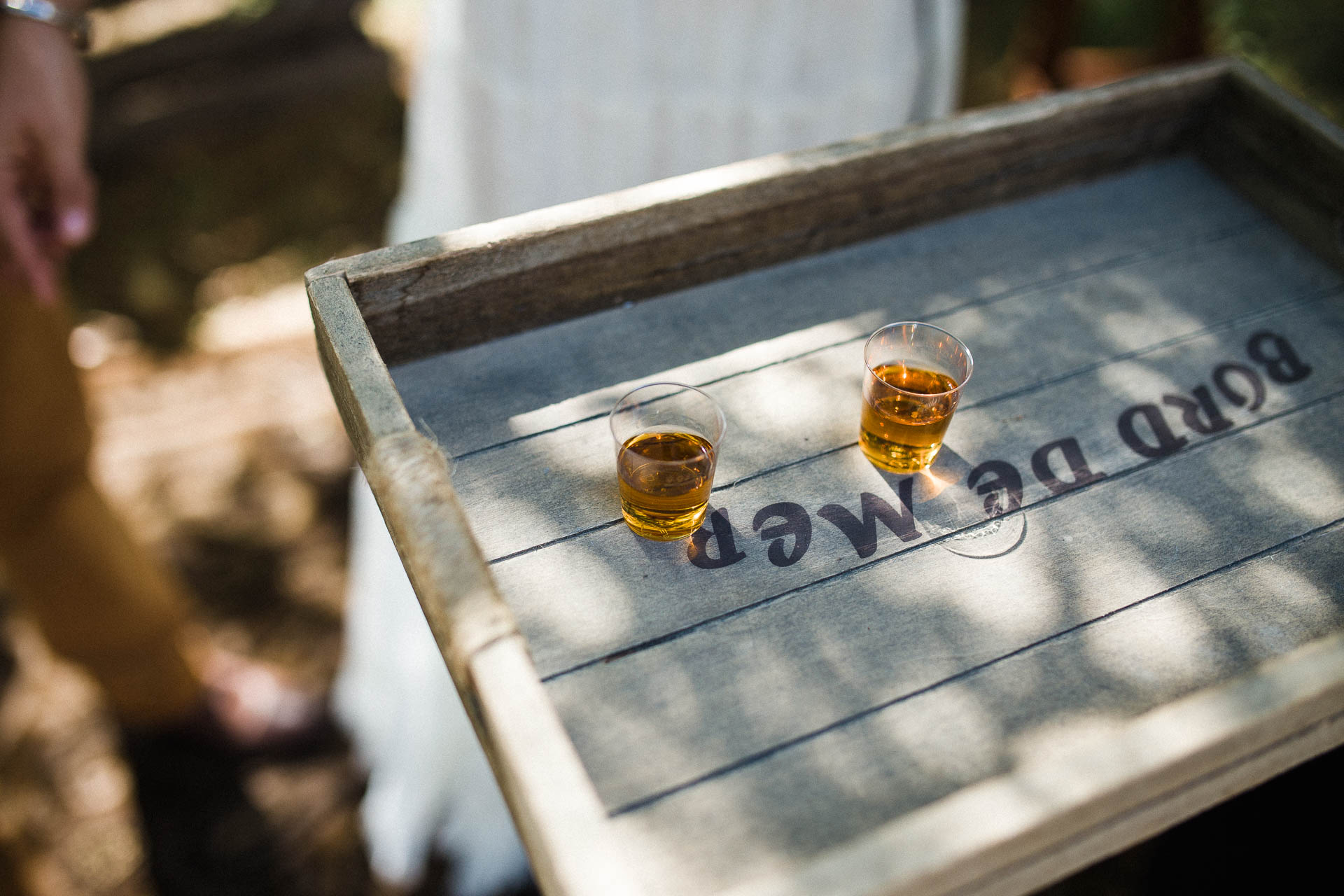 Lea & David Americana Folk Wedding France by Jean-Laurent Gaudy Photography