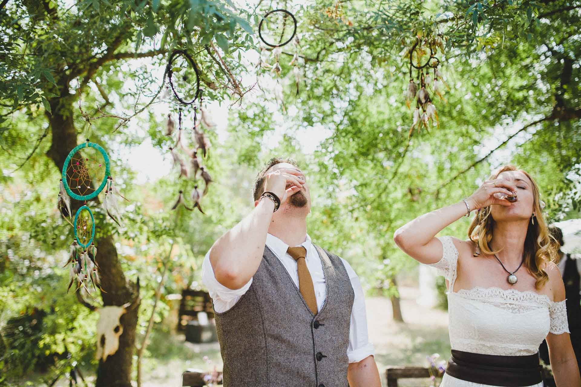 Lea & David Americana Folk Wedding France by Jean-Laurent Gaudy Photography