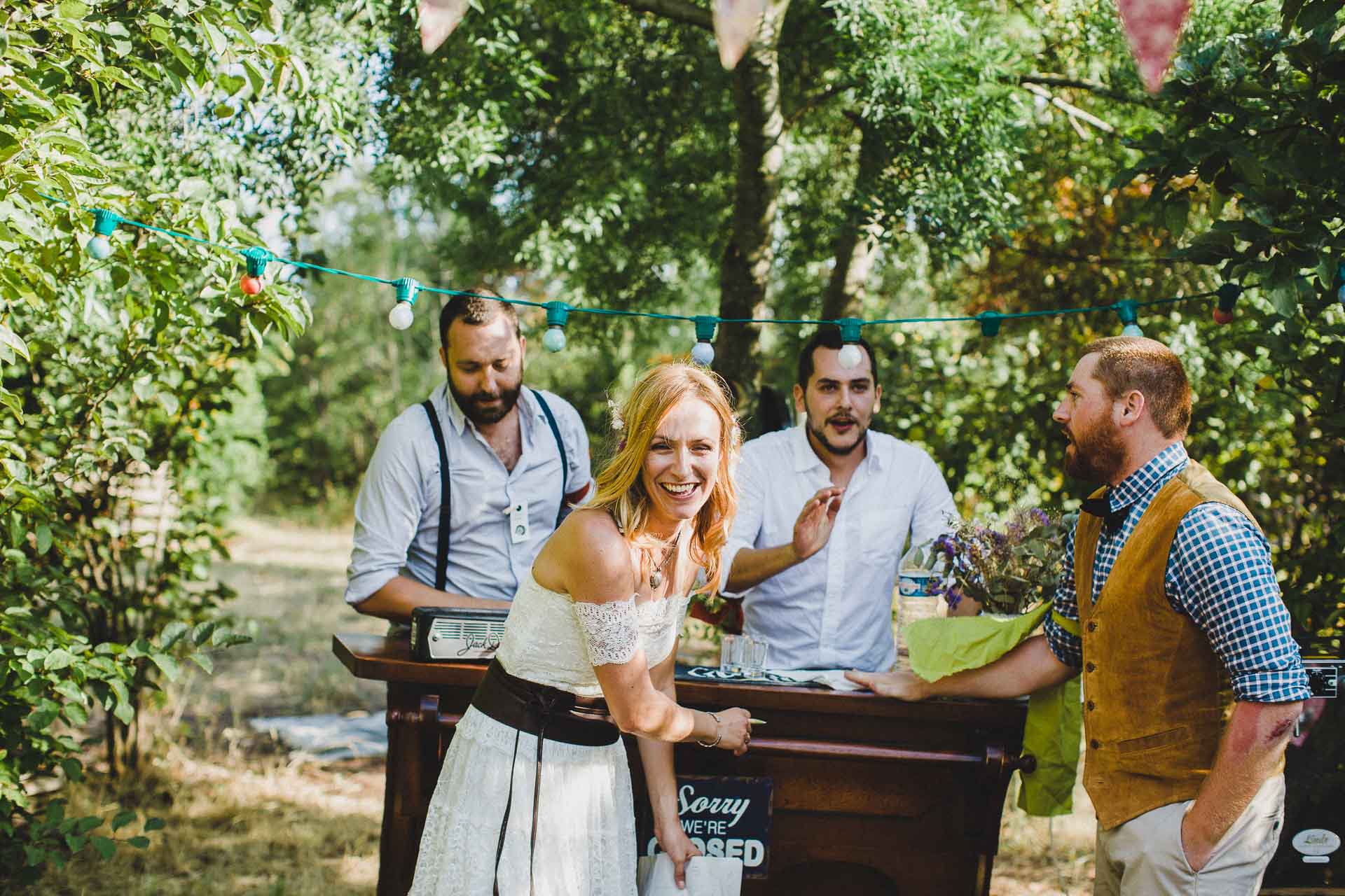 Lea & David Americana Folk Wedding France by Jean-Laurent Gaudy Photography