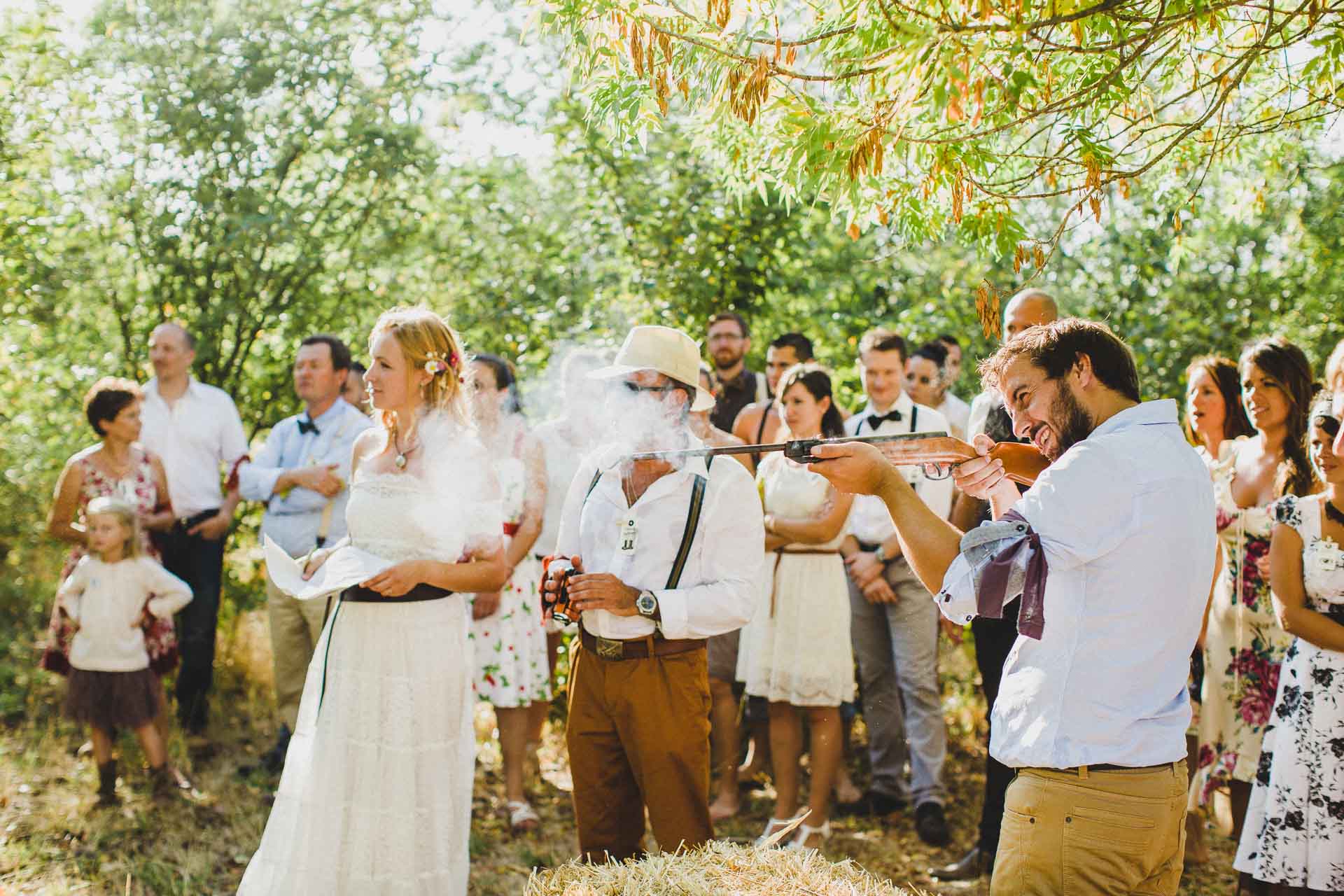 Lea & David Americana Folk Wedding France by Jean-Laurent Gaudy Photography