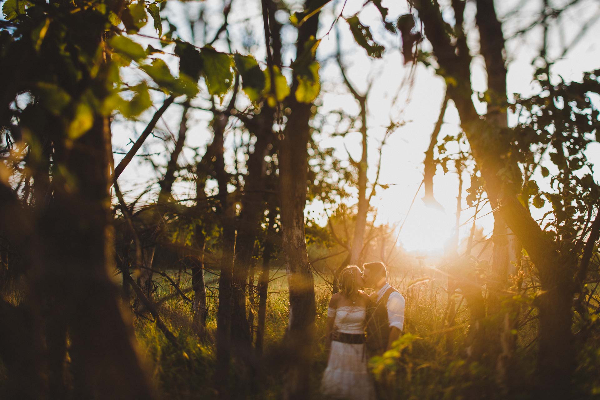 Lea & David Americana Folk Wedding France by Jean-Laurent Gaudy Photography