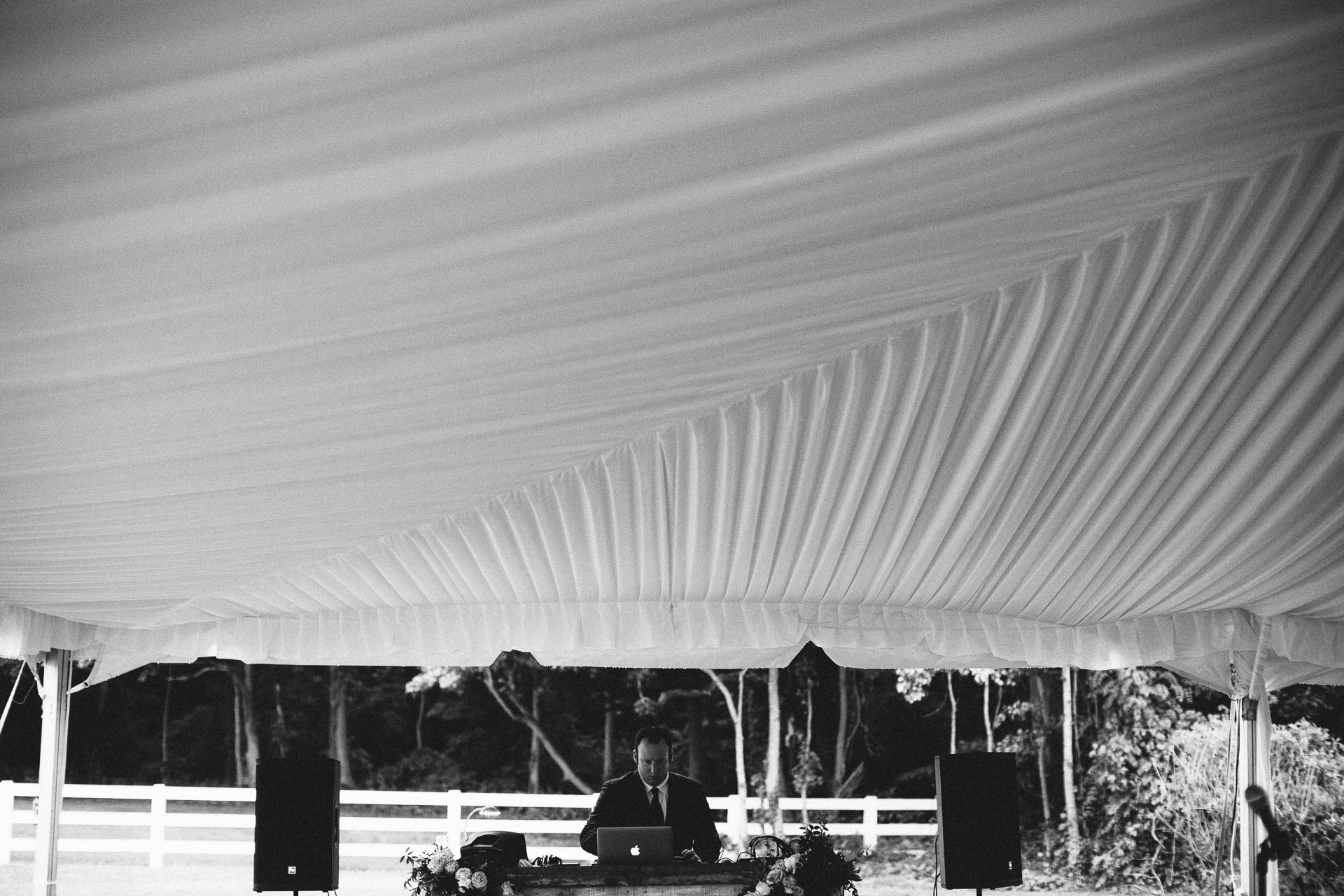 Shawna & Josh Ranch Wedding in Maryland by Jean-Laurent Gaudy Photography