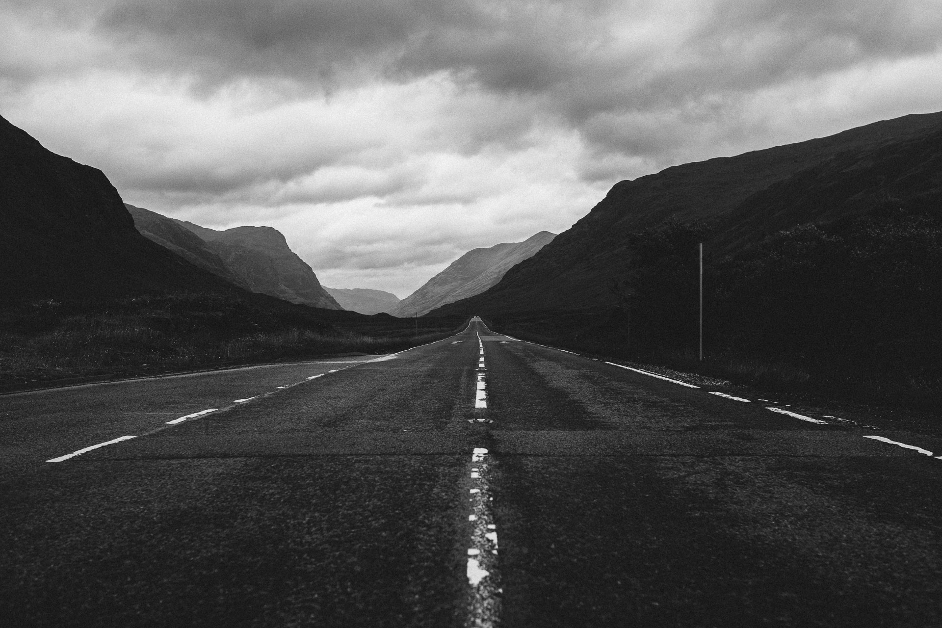 Isle Of Skye Intimate Elopement in Scotland by Jean-Laurent Gaudy Photography
