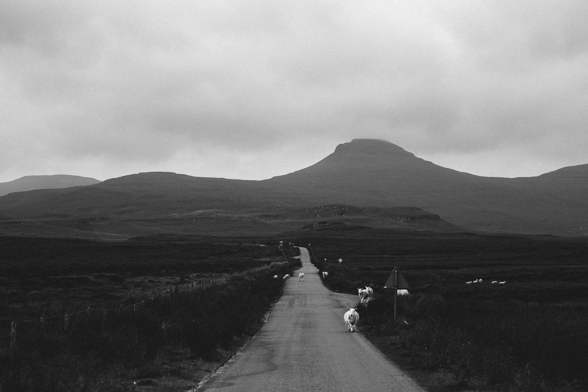 Isle Of Skye Intimate Elopement in Scotland by Jean-Laurent Gaudy Photography