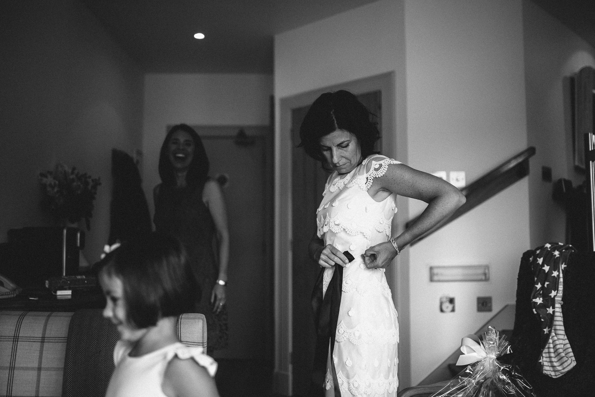 Isle Of Skye Intimate Elopement in Scotland by Jean-Laurent Gaudy Photography