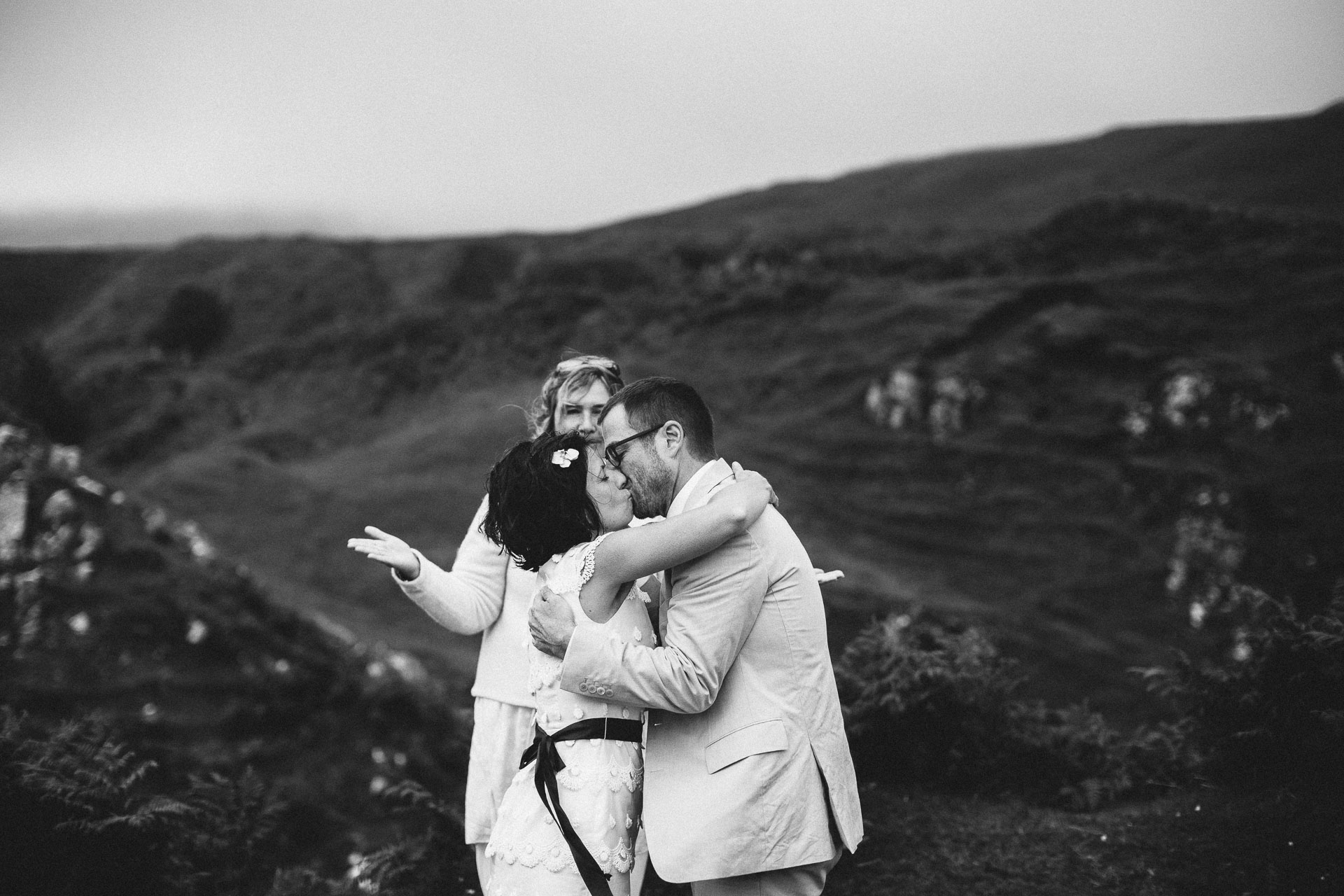 Isle Of Skye Intimate Elopement in Scotland by Jean-Laurent Gaudy Photography