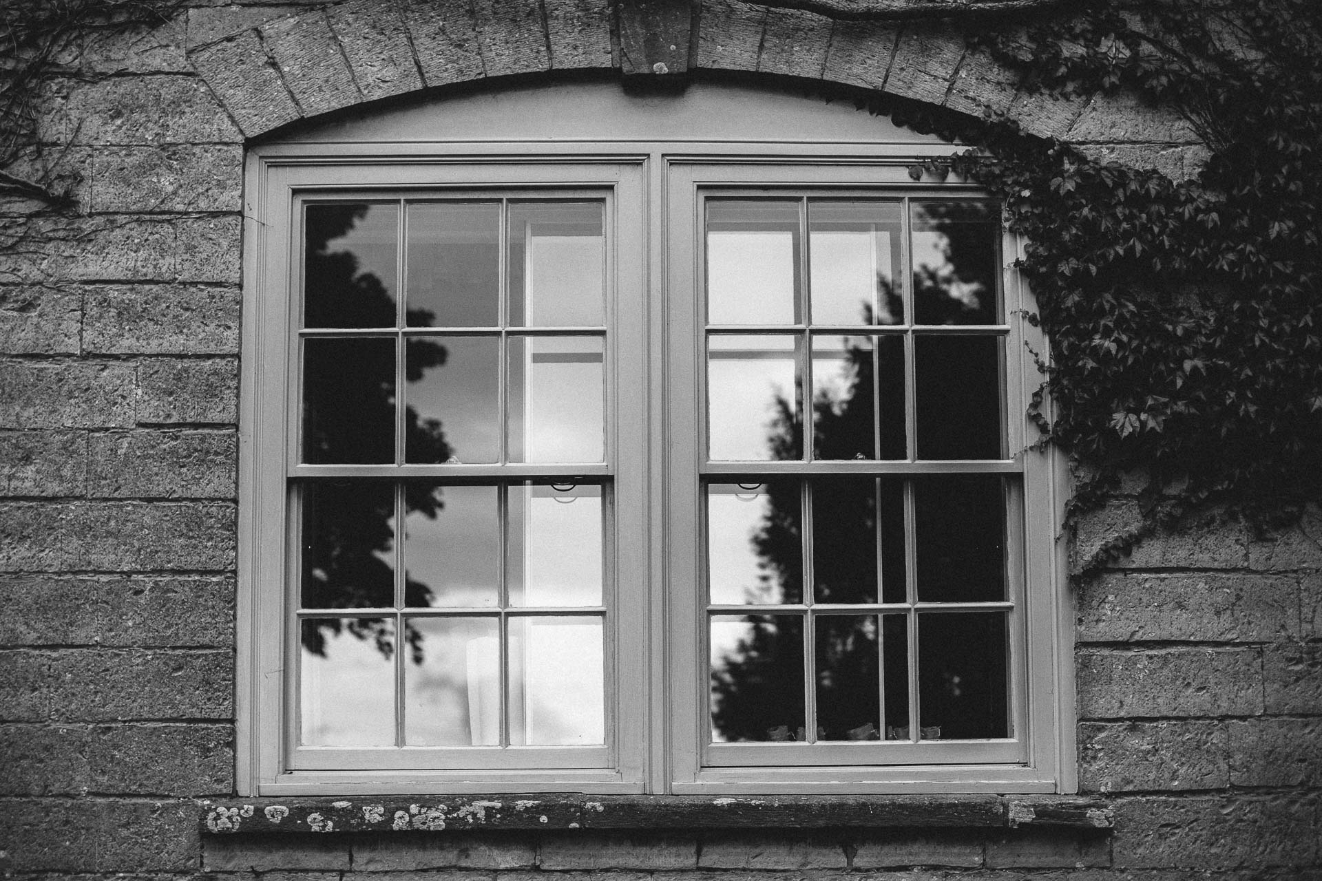 Ford Farm Wedding England Photographer UK by Jean-Laurent Gaudy Photography