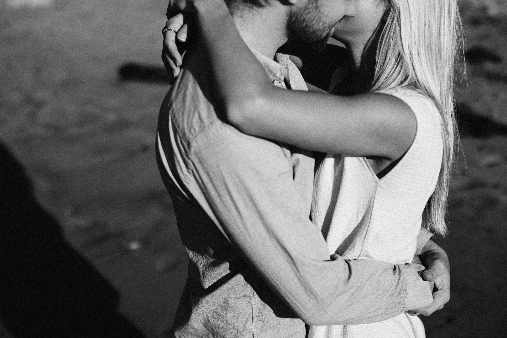 Malibu Los Angeles Engagement in California by Jean-Laurent Gaudy Photography