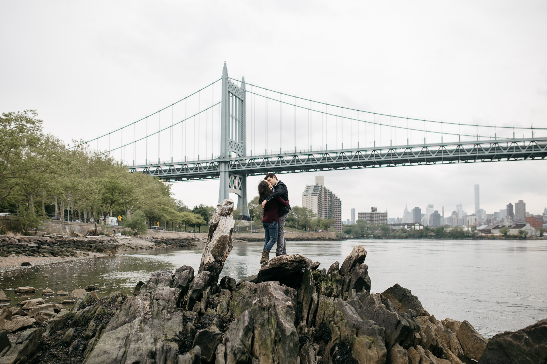 Astoria Engagement in New York by Jean-Laurent Gaudy Photography-2