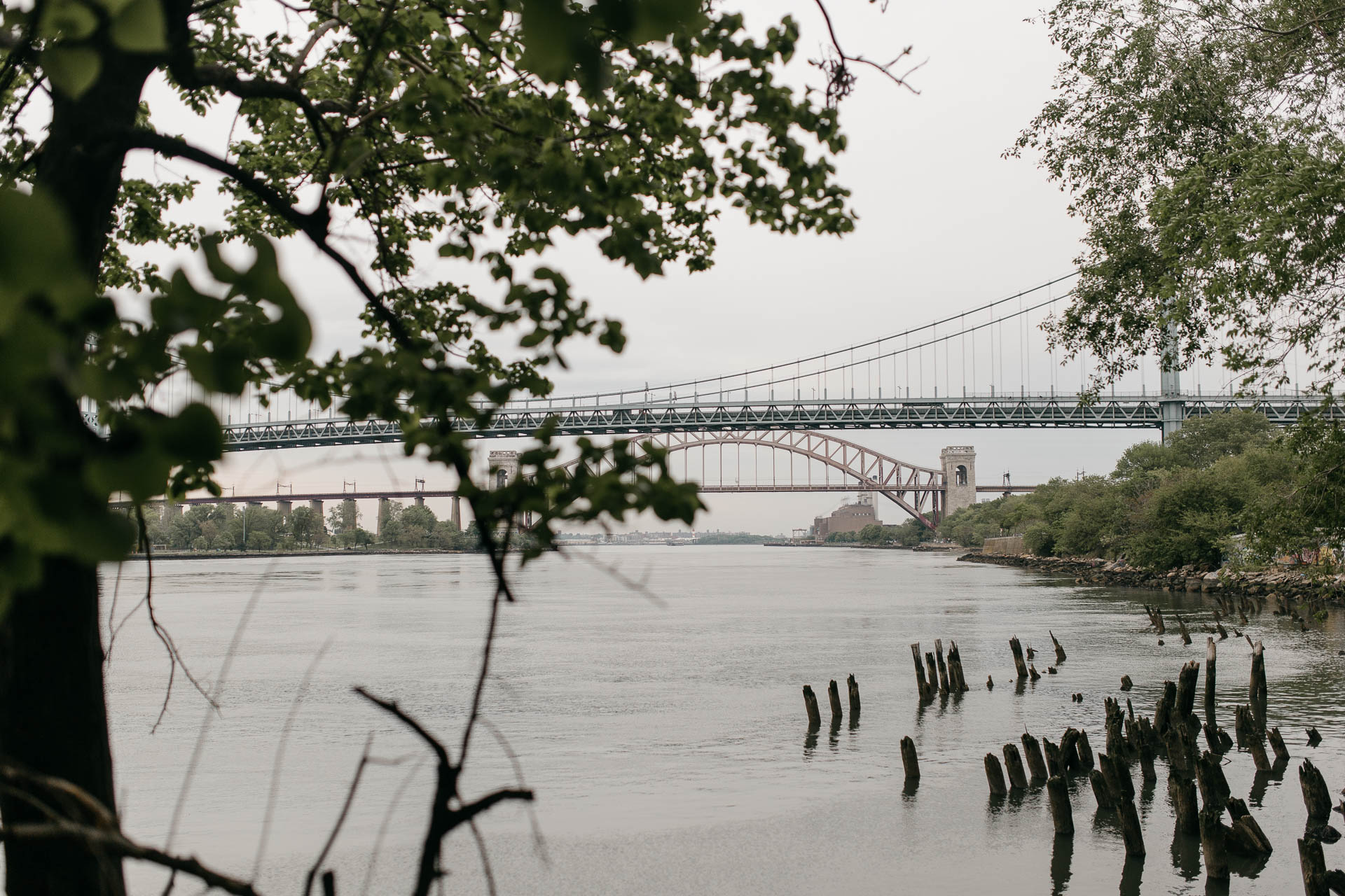 Astoria Engagement in New York by Jean-Laurent Gaudy Photography