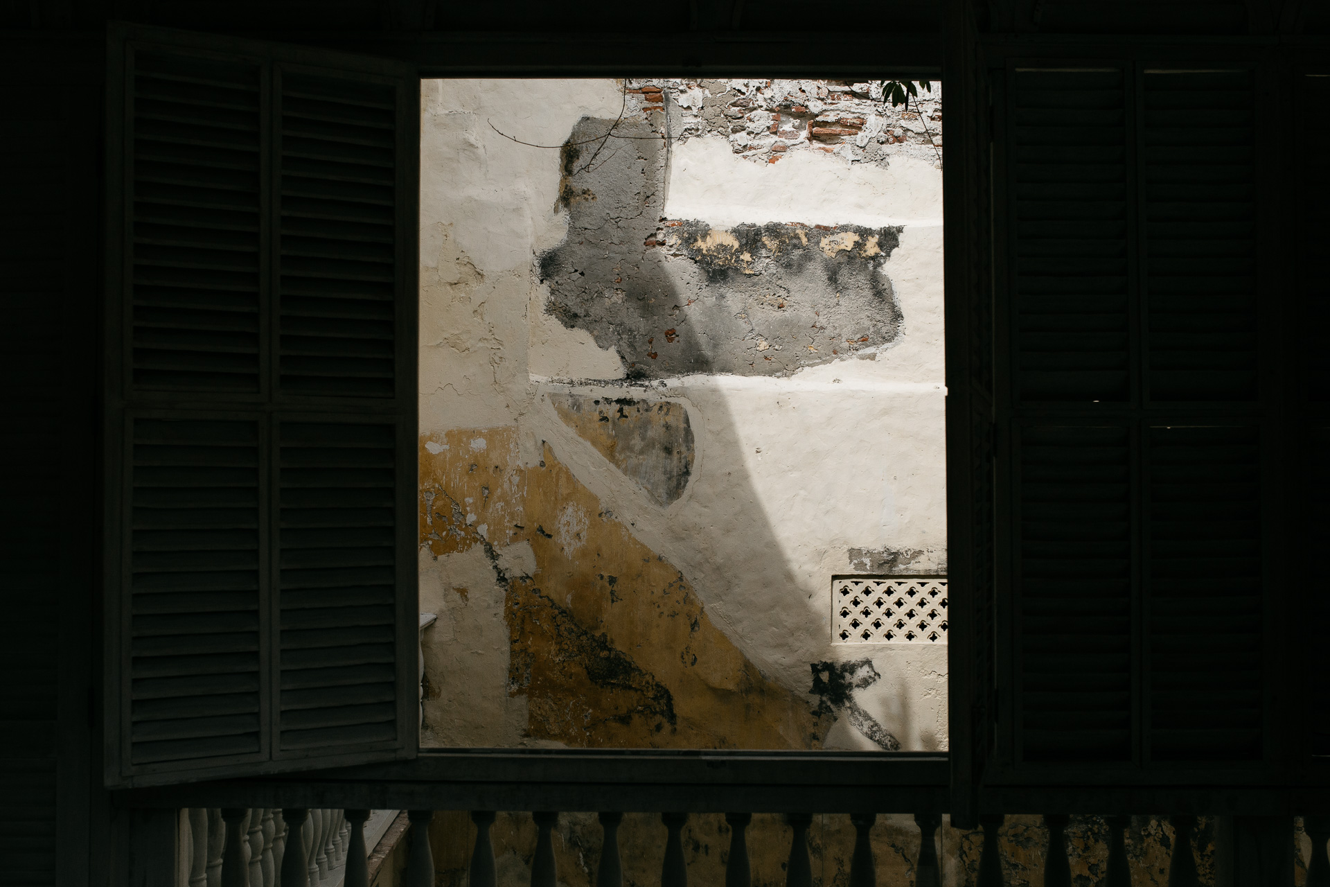 Cartagena Wedding Casa Pombo in Colombia by Jean-Laurent Gaudy Photography