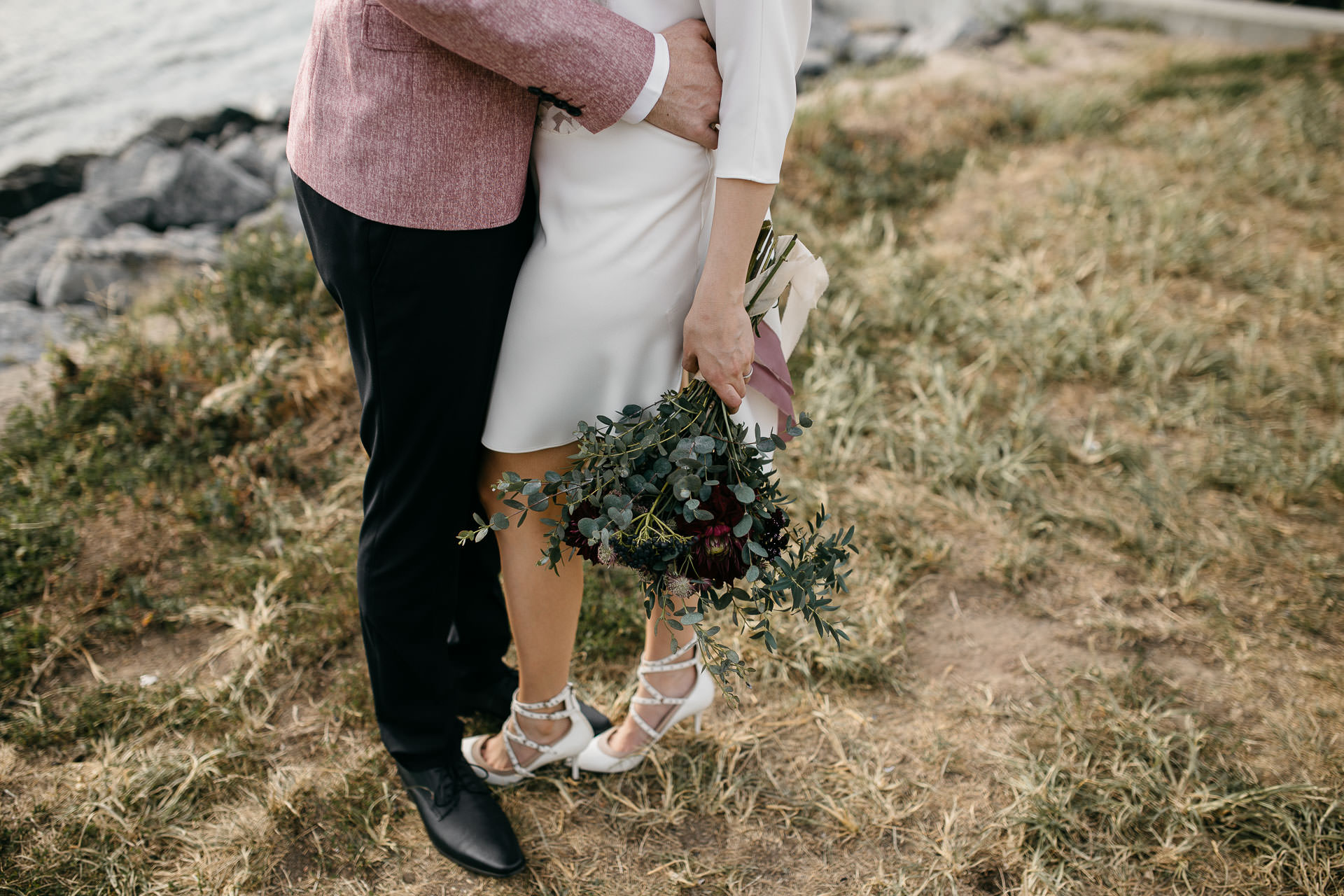 Beth & Levi's backyard Elopement in Brooklyn by Jean-Laurent Gaudy