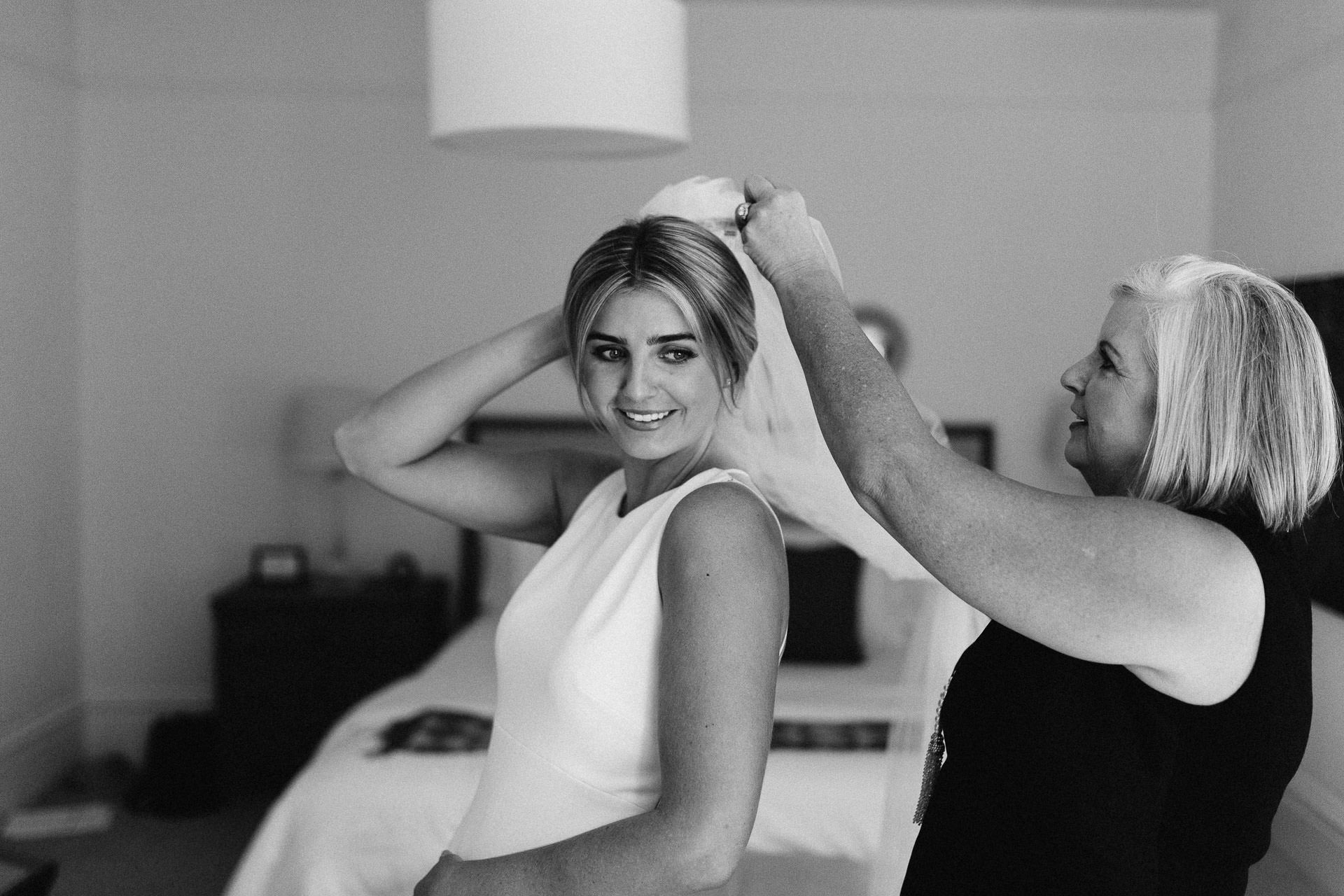 lauren_graham_wedding_california_park_winters_jeanlaurentgaudy_020