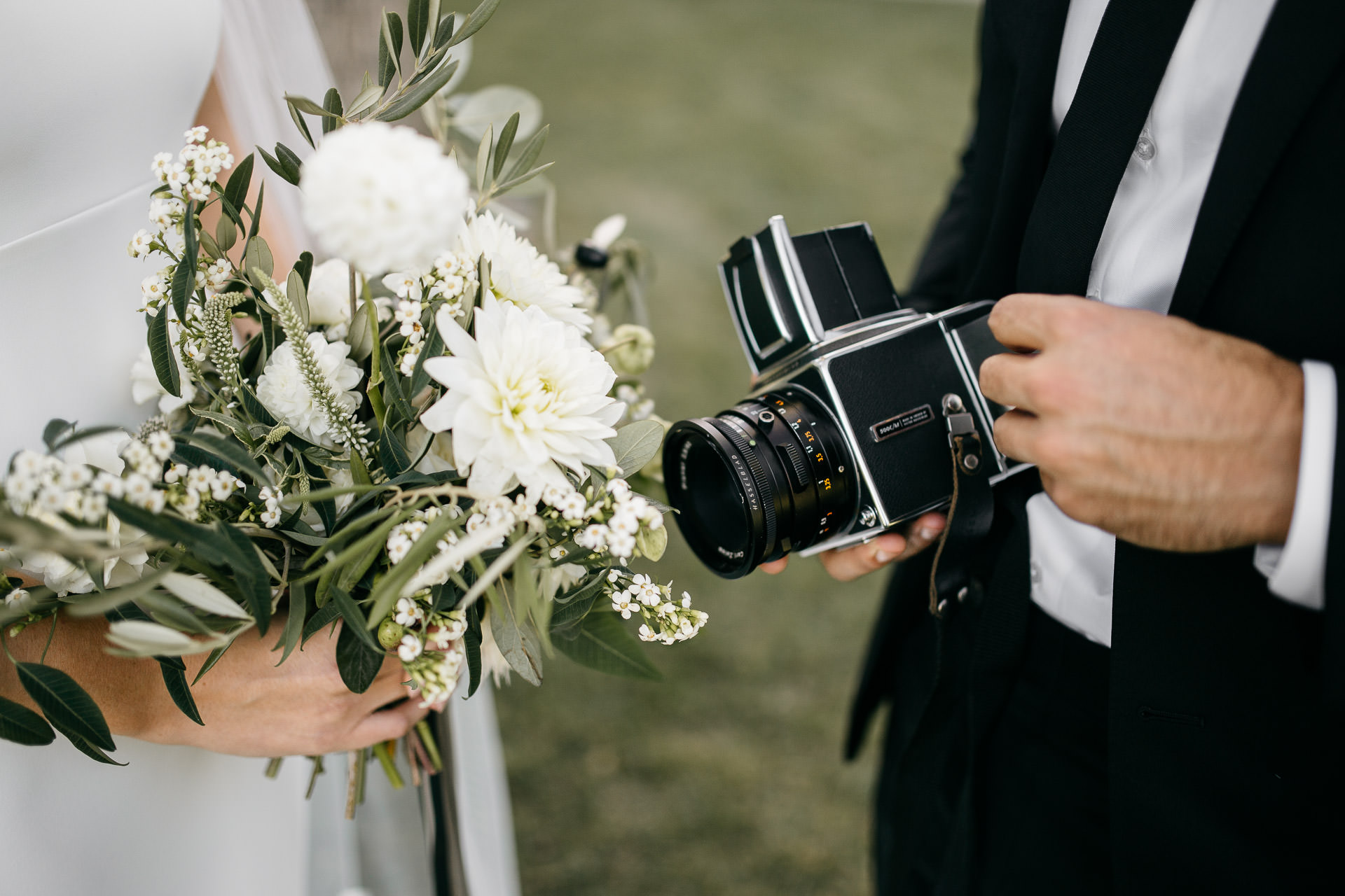 lauren_graham_wedding_california_park_winters_jeanlaurentgaudy_041