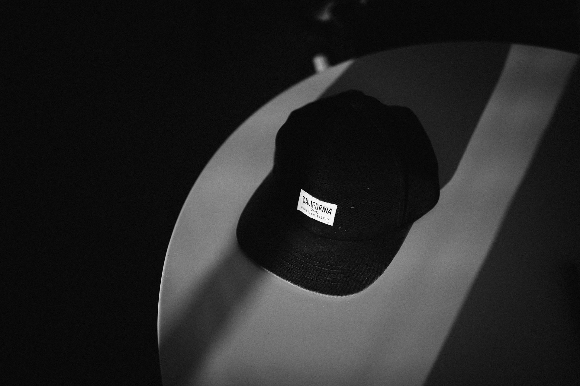 Kira and Fletch Love Session on Kawau Island New Zealand by Jean-Laurent Gaudy