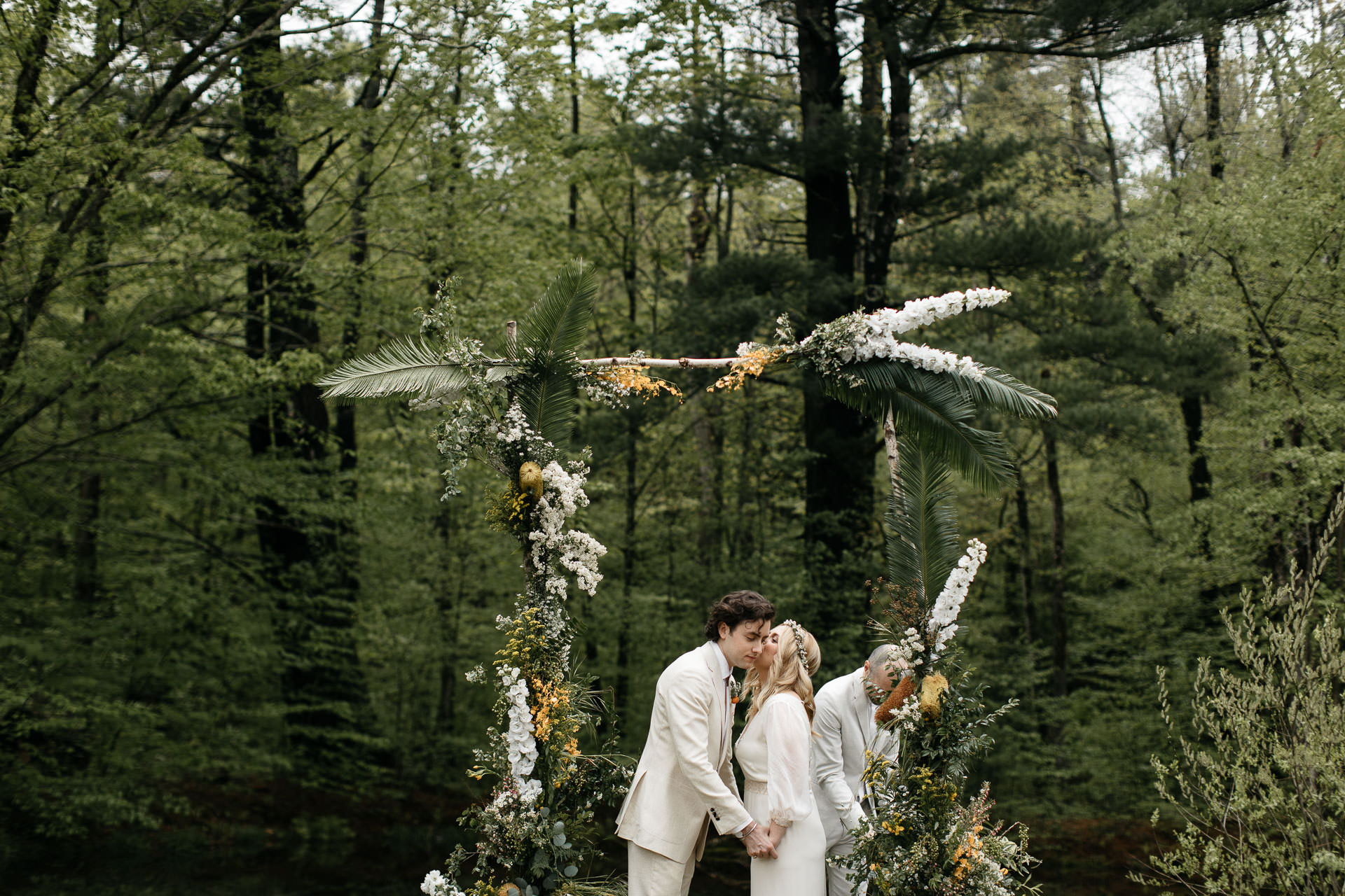 Boho Catskills Wedding at Foxfire Mountain House, NY by Jean-Laurent Gaudy Photography