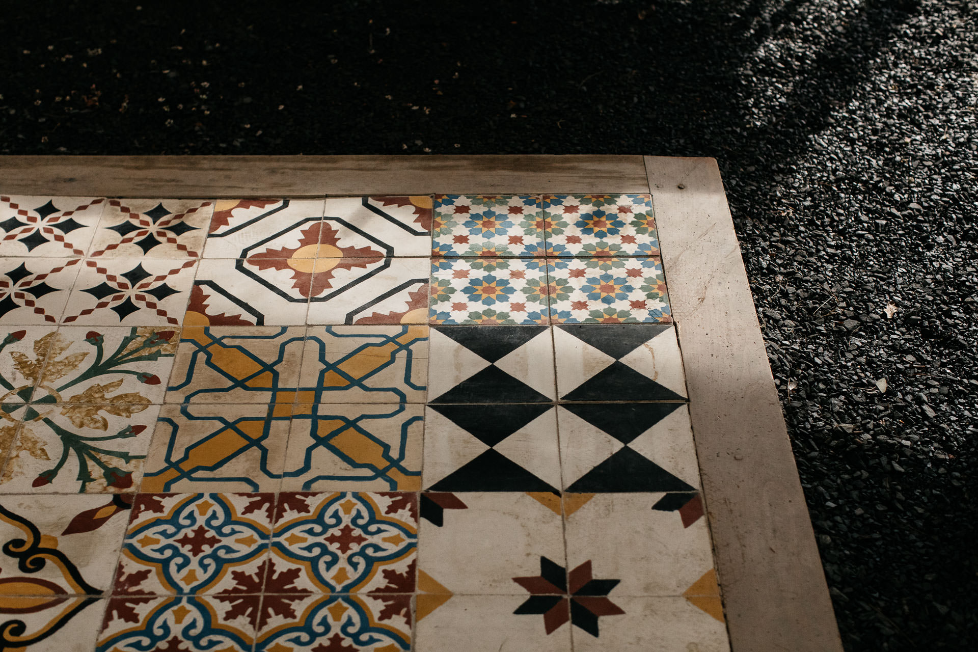 Boho Catskills Wedding at Foxfire Mountain House, NY by Jean-Laurent Gaudy Photography