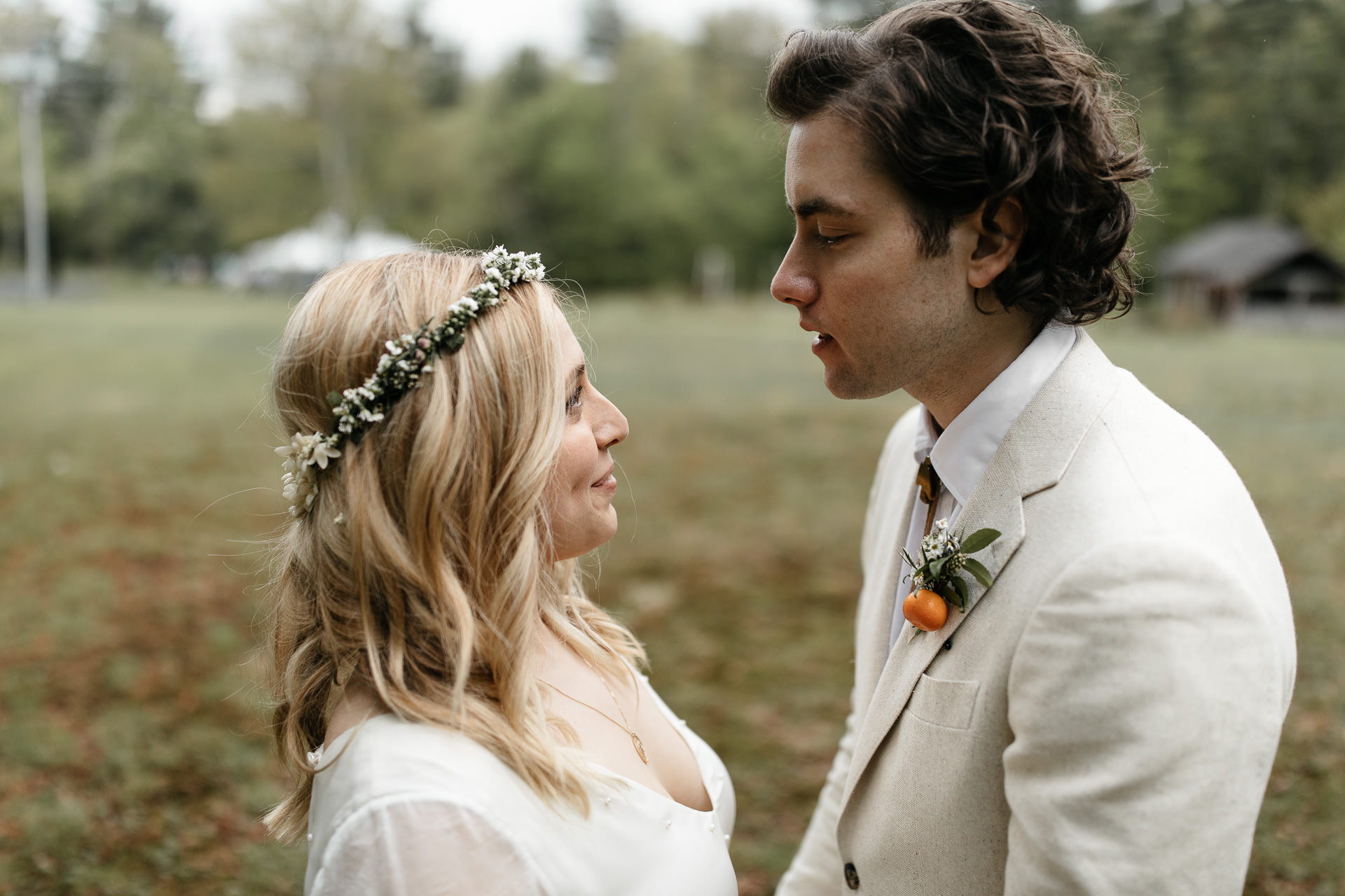 Boho Catskills Wedding at Foxfire Mountain House, NY by Jean-Laurent Gaudy Photography