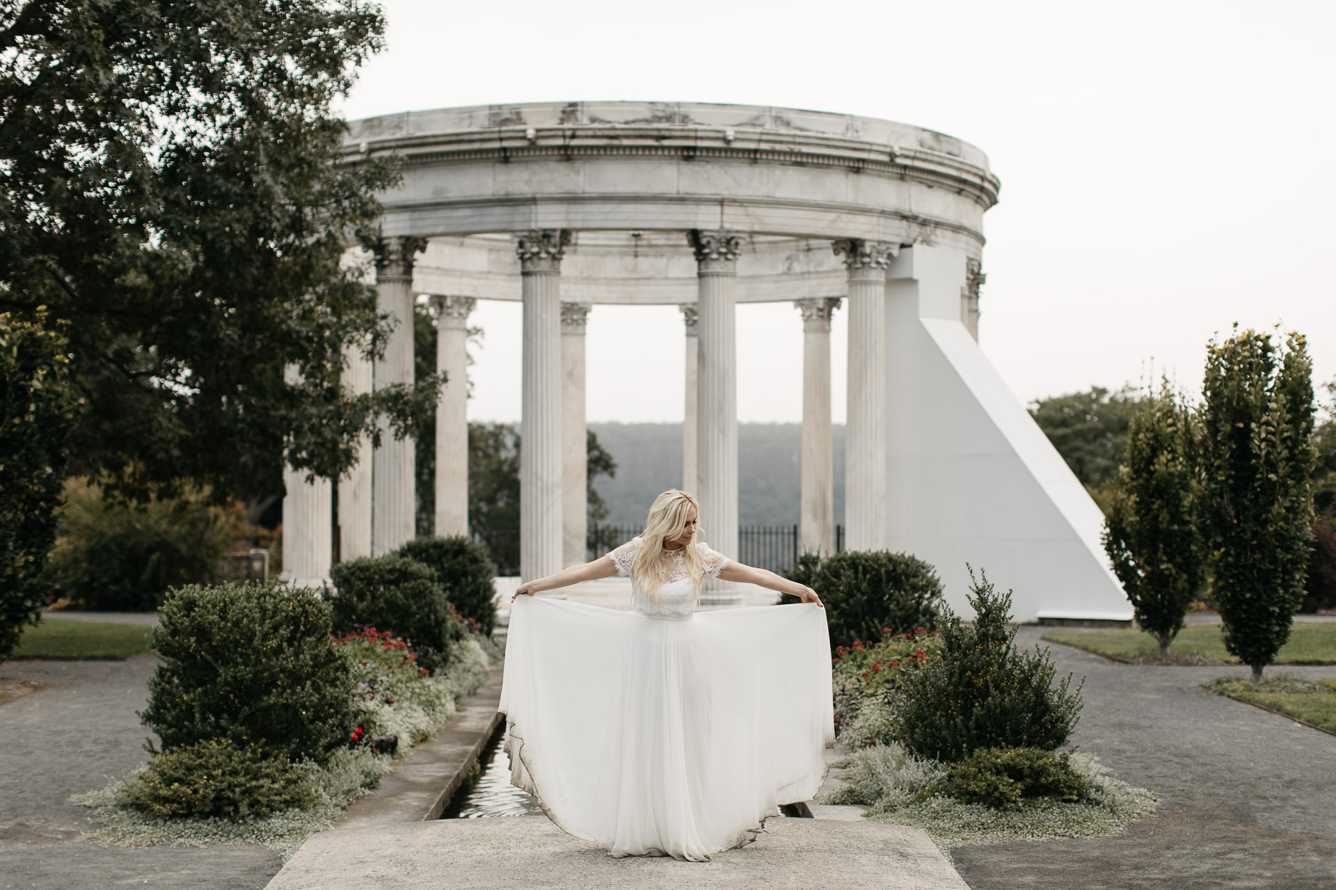 Elopement Untermyer Gardens in New York City by Jean-Laurent Gaudy