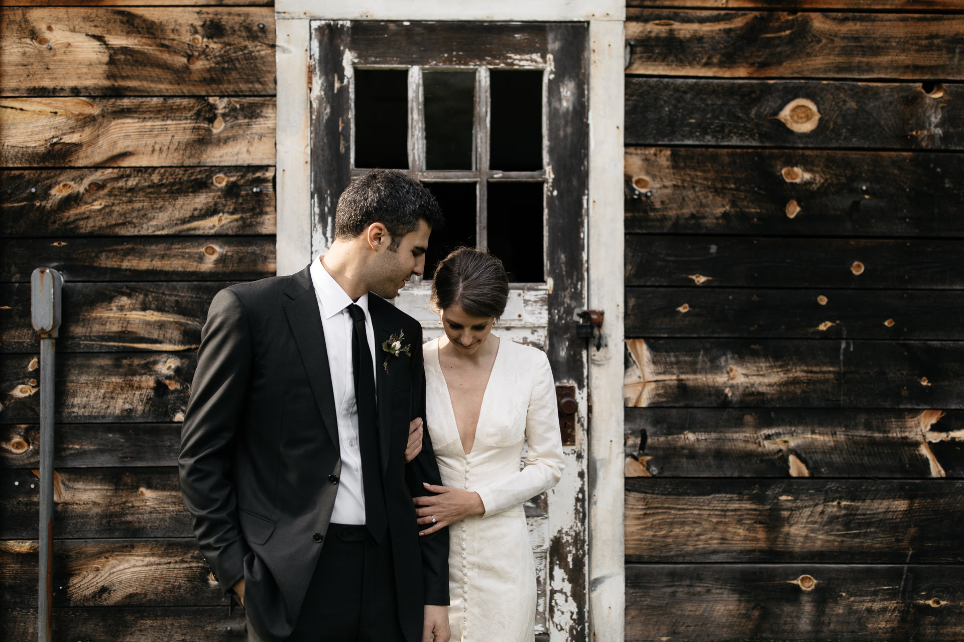 Floating FarmHouse Intimate Wedding in Upstate New York by Jean-Laurent Gaudy