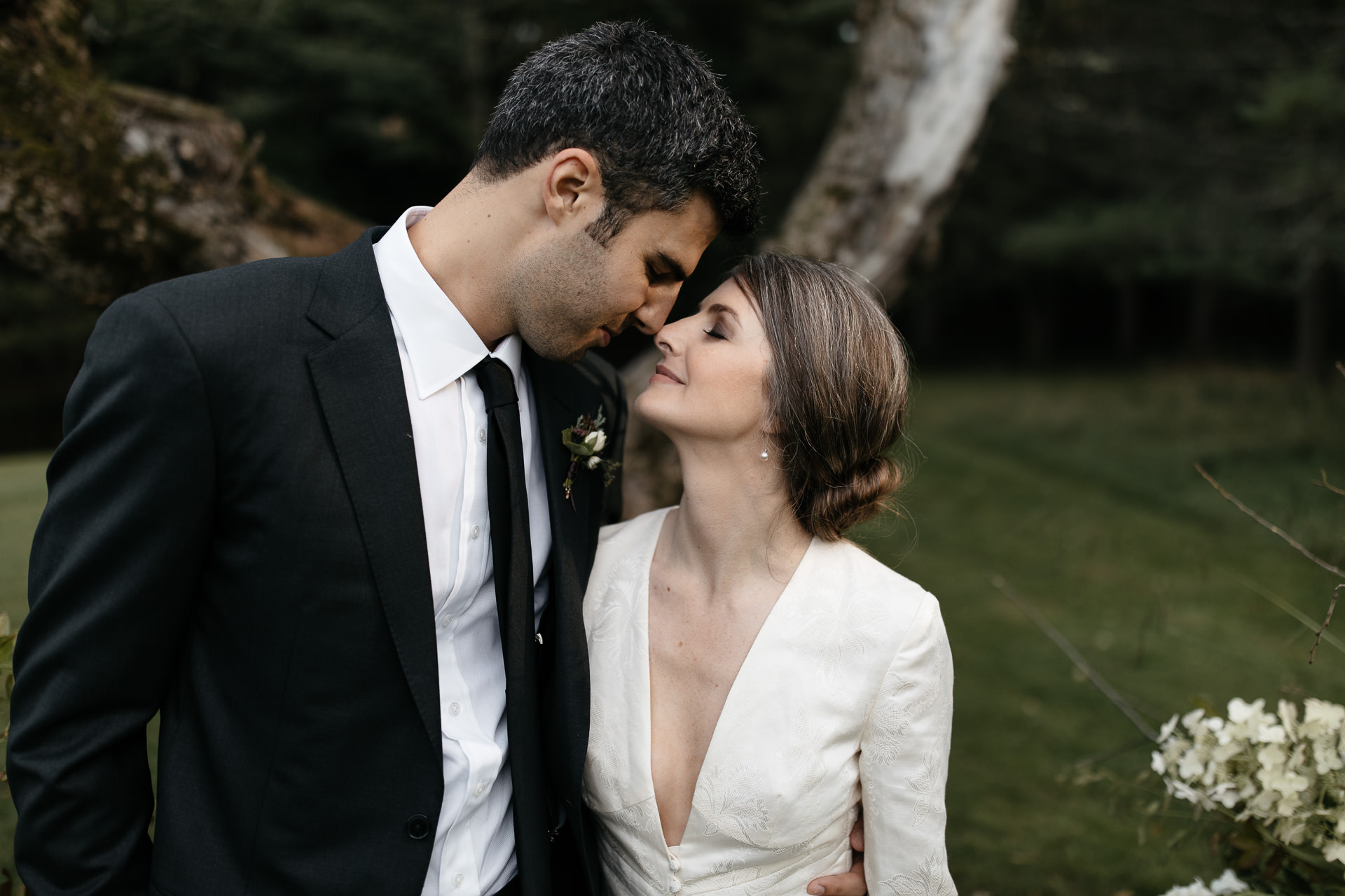 Floating FarmHouse Intimate Wedding in Upstate New York by Jean-Laurent Gaudy