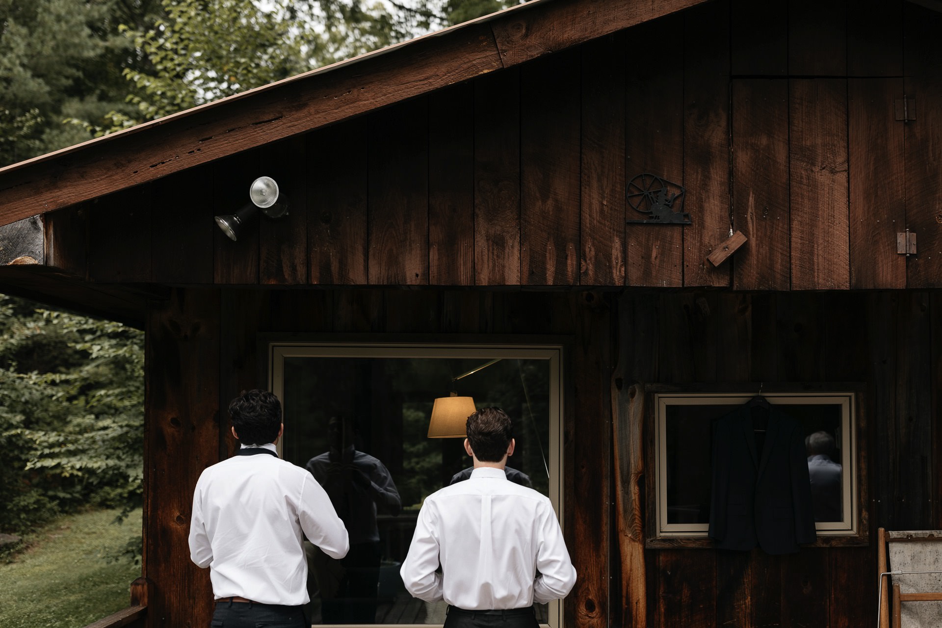 Isabel & Robbie Romantic Catskills Wedding in mount Tremper by Jean-Laurent Gaudy