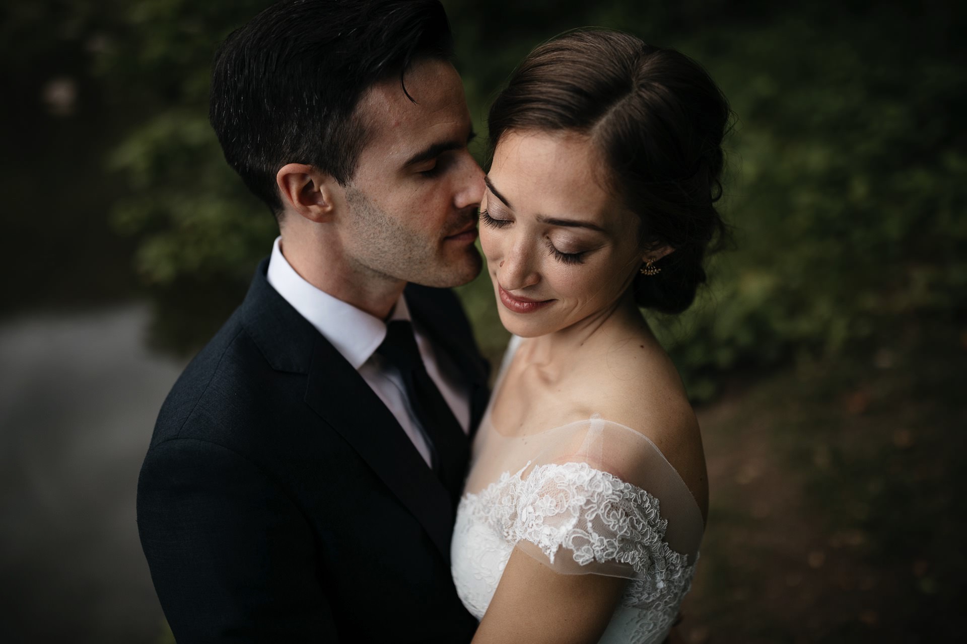 Isabel & Robbie Romantic Catskills Wedding in mount Tremper by Jean-Laurent Gaudy
