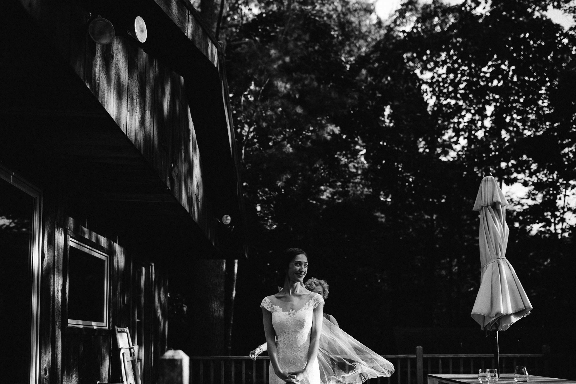 Isabel & Robbie Romantic Catskills Wedding in mount Tremper by Jean-Laurent Gaudy