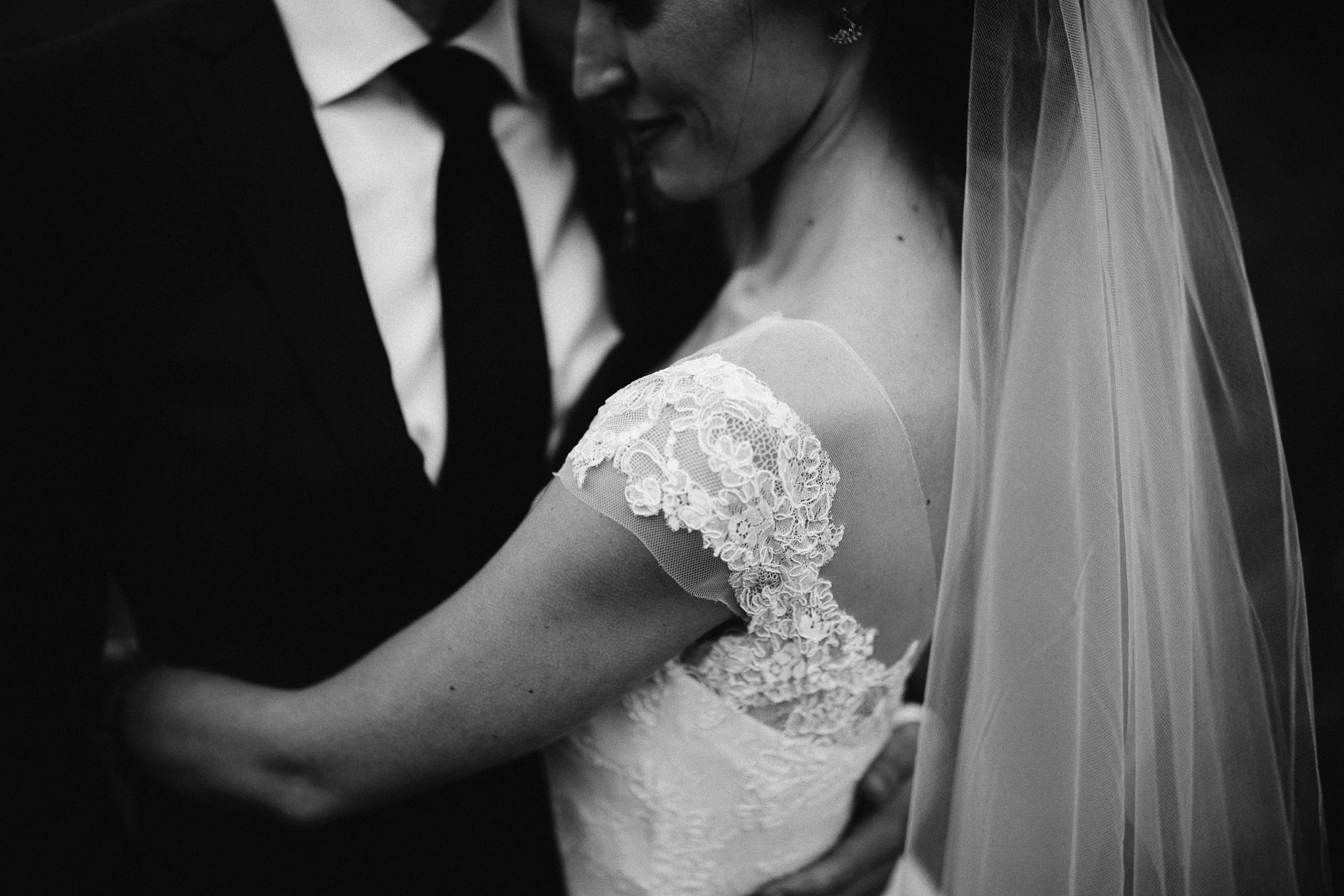 Isabel & Robbie Romantic Catskills Wedding in mount Tremper by Jean-Laurent Gaudy