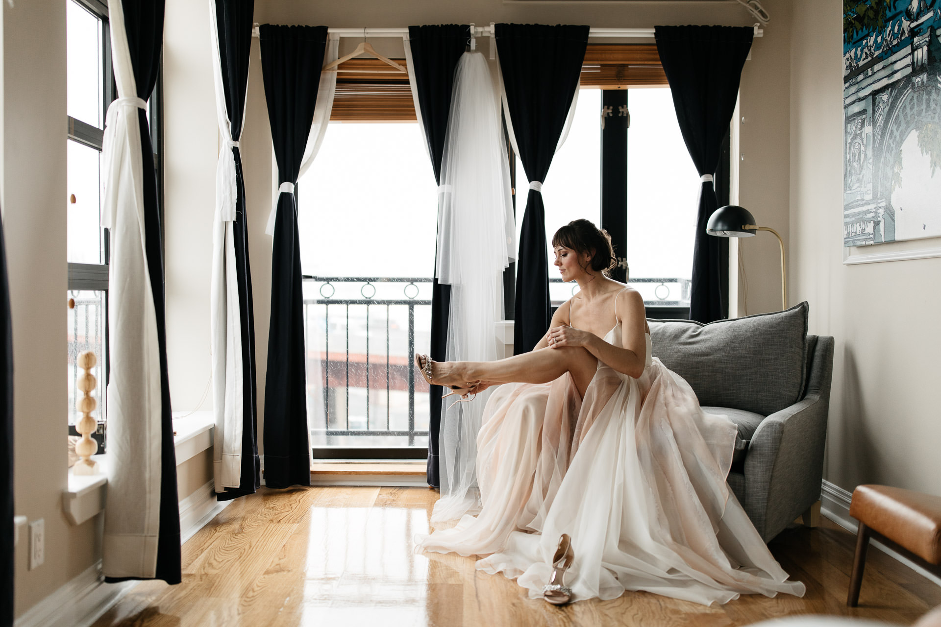 Courtney & Hank Wedding Wedding Brooklyn Box House Hotel, New York, by Jean-Laurent Gaudy