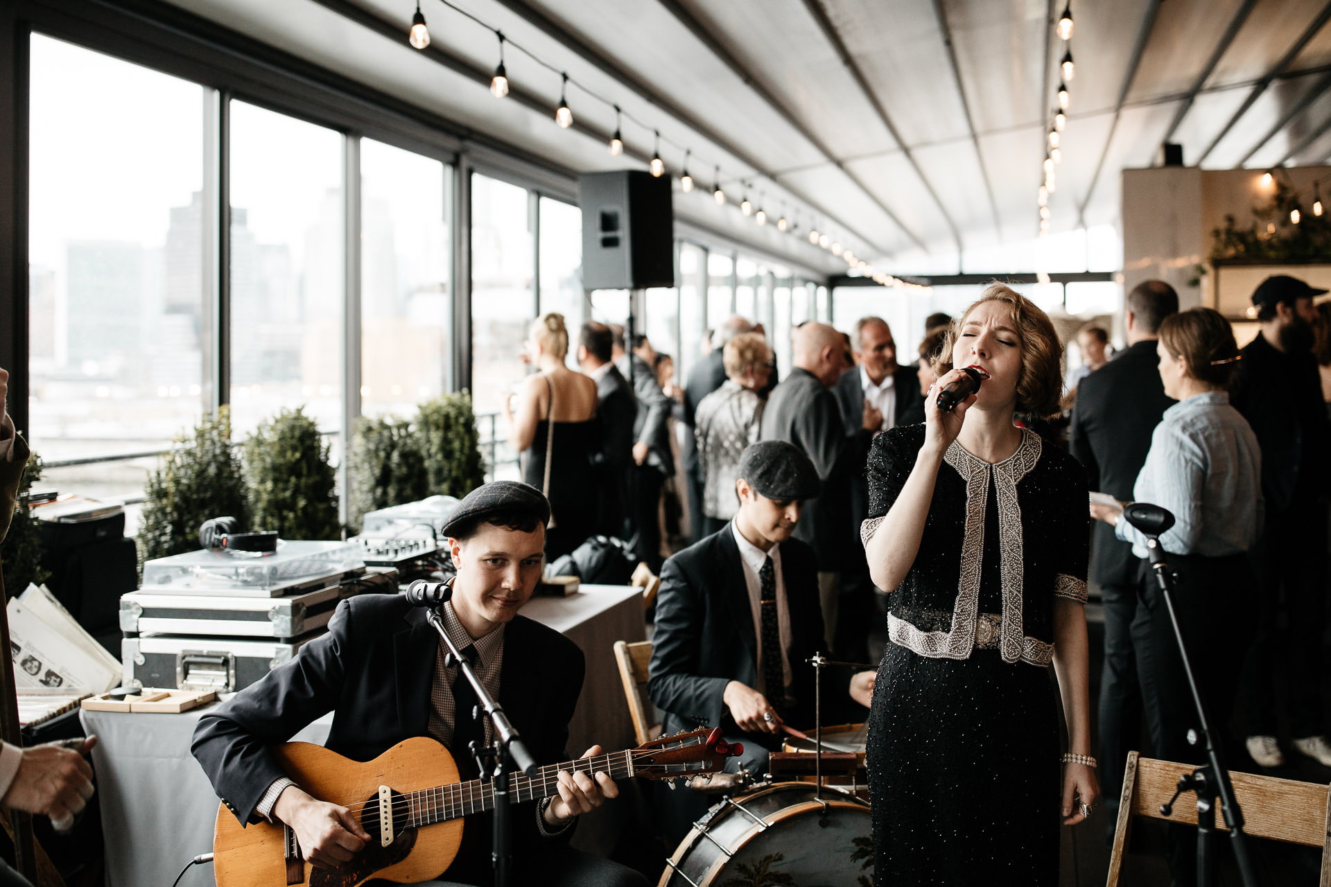 Courtney & Hank Wedding Wedding Brooklyn Box House Hotel, New York, by Jean-Laurent Gaudy