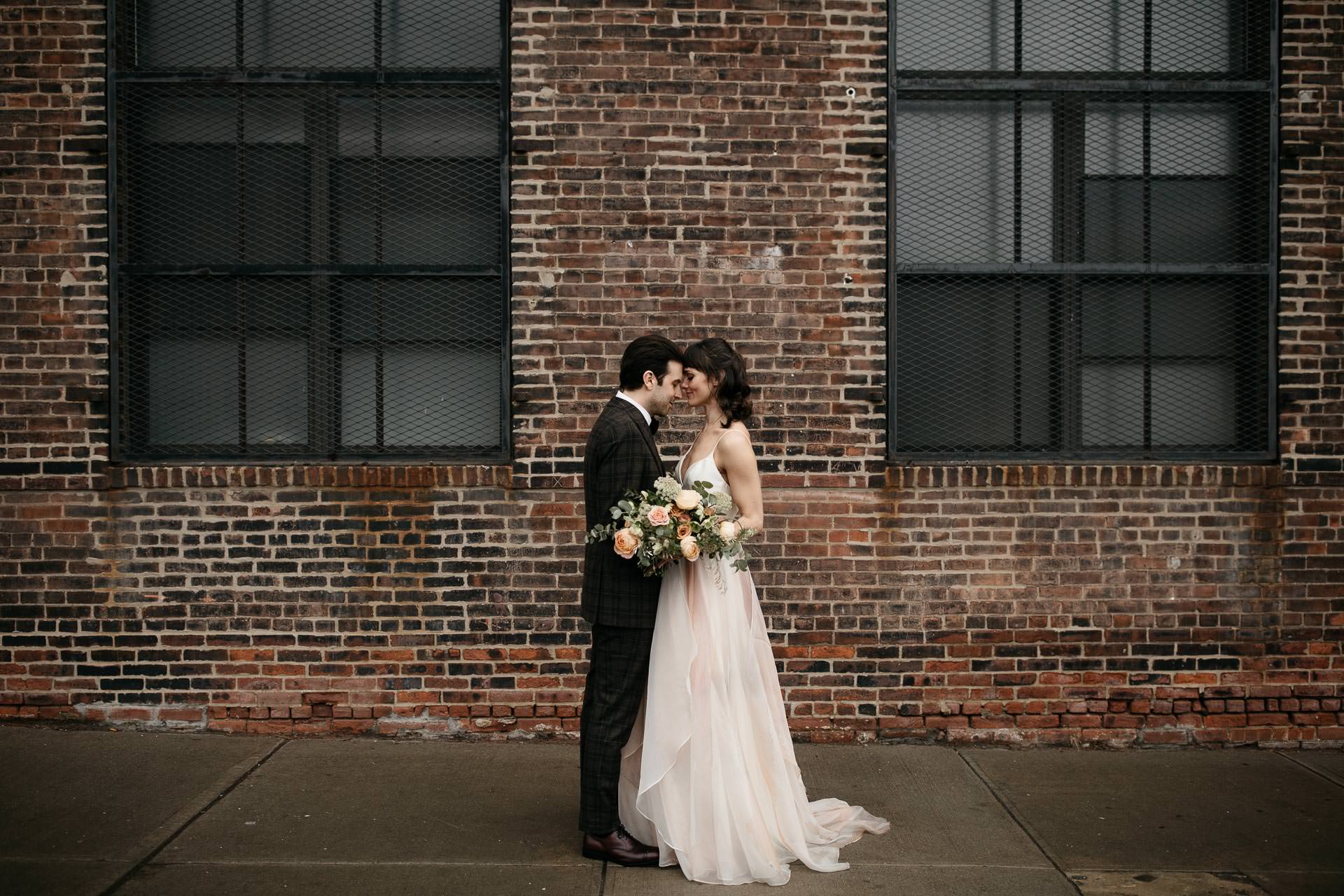 Courtney & Hank Wedding Wedding Brooklyn Box House Hotel, New York, by Jean-Laurent Gaudy
