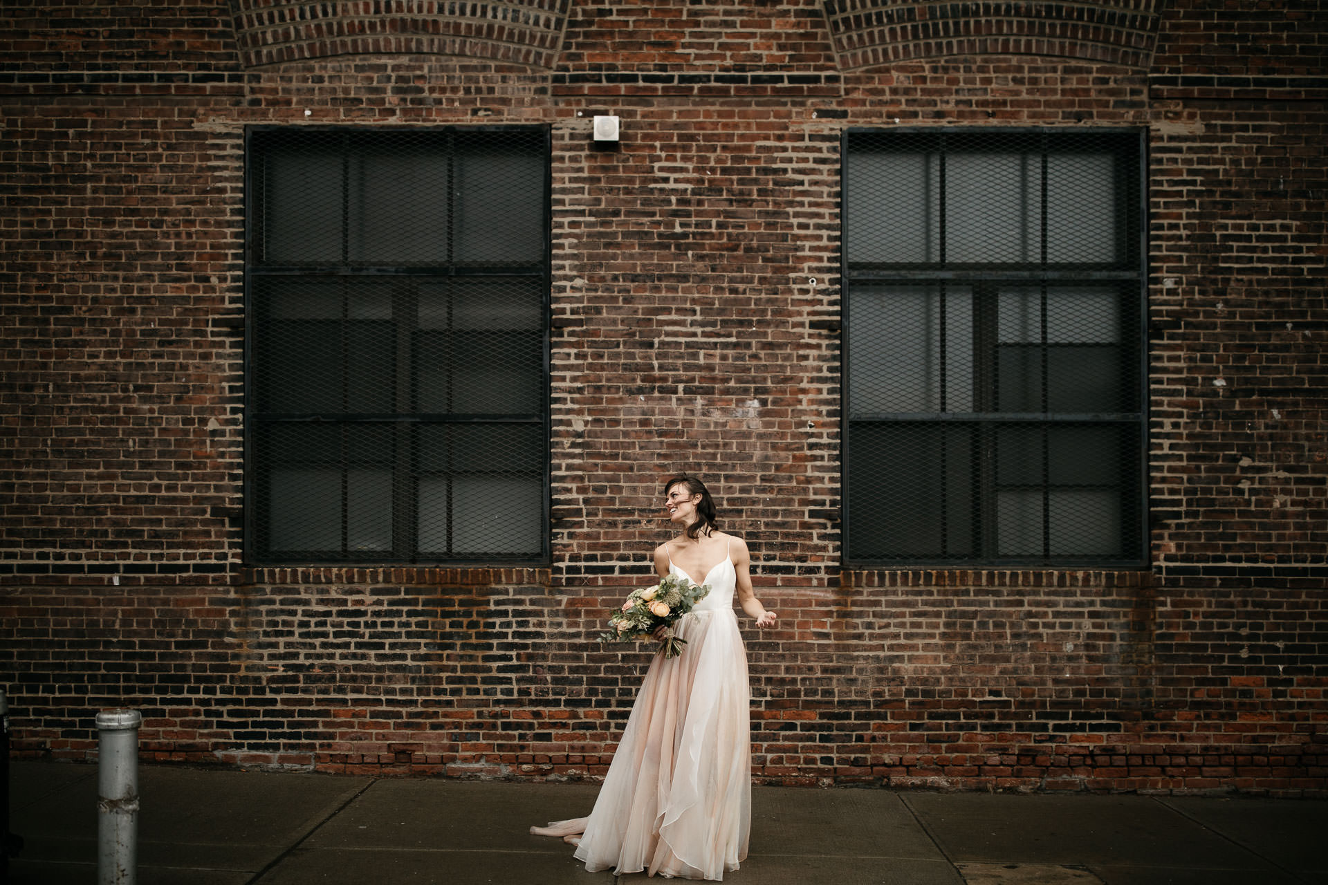 Courtney & Hank Wedding Wedding Brooklyn Box House Hotel, New York, by Jean-Laurent Gaudy