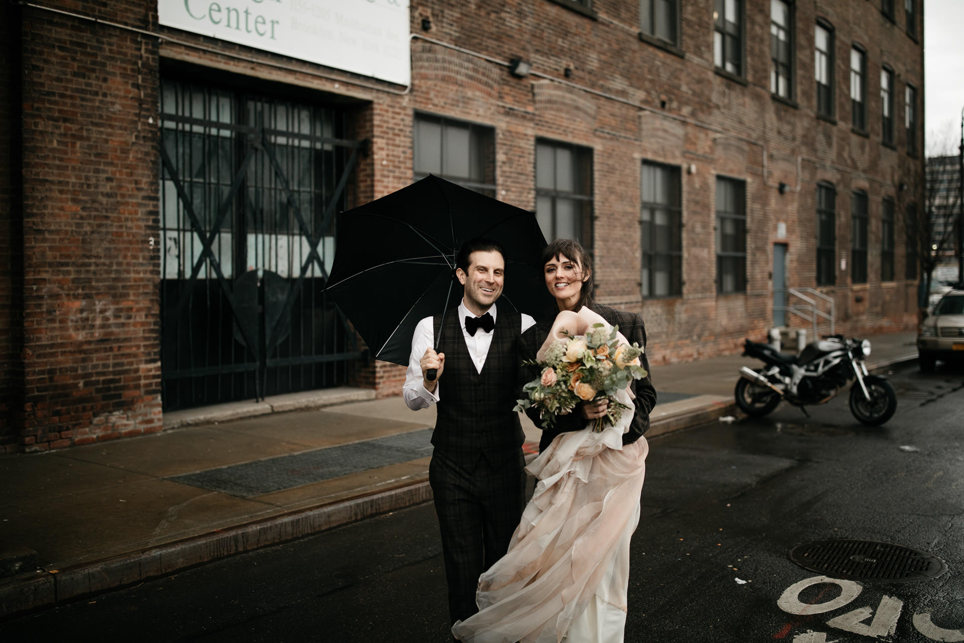 Courtney & Hank Wedding Wedding Brooklyn Box House Hotel, New York, by Jean-Laurent Gaudy