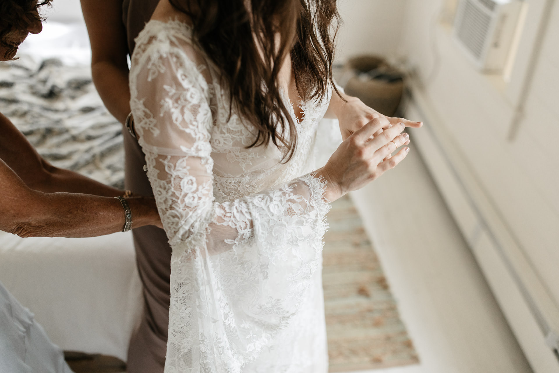 Rachel & David Boho Catskills wedding at Foxfire Moutain House by Jean-Laurent Gaudy